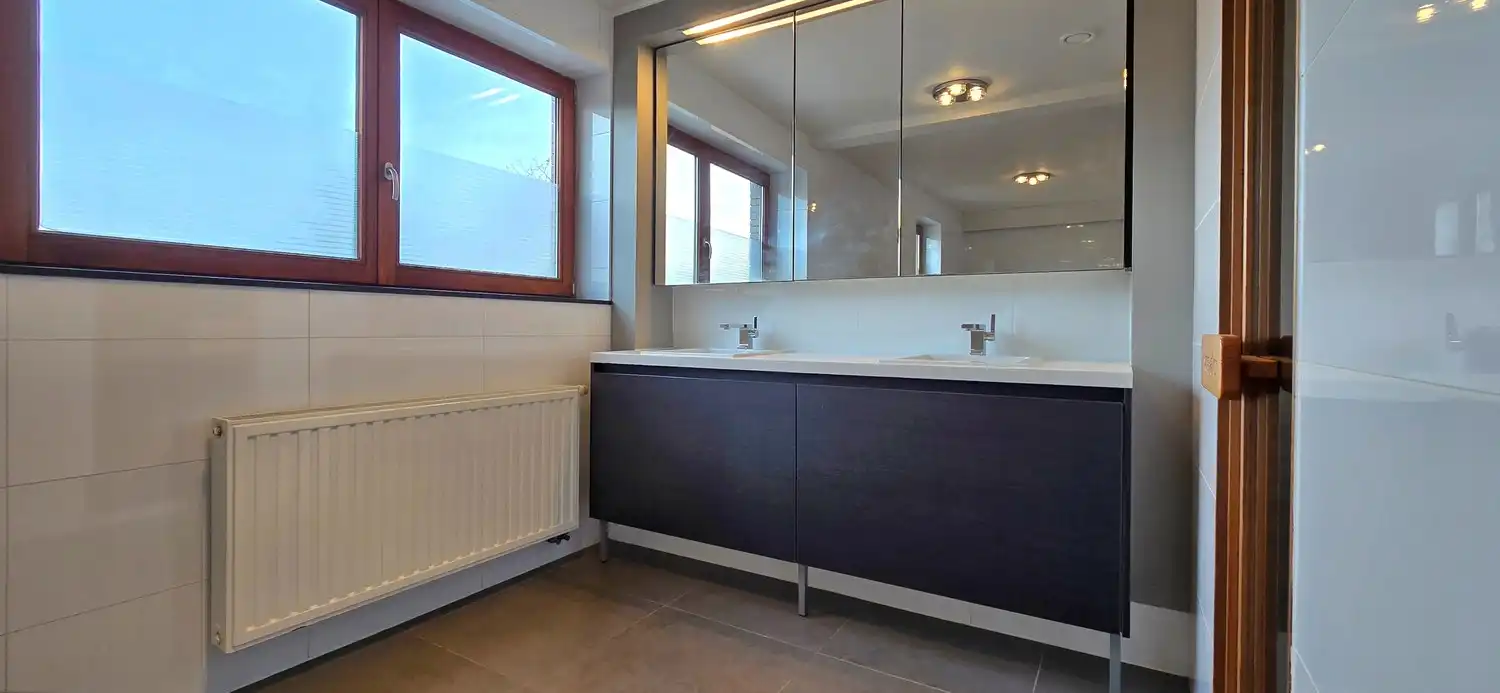 Appartement te huur foto 11