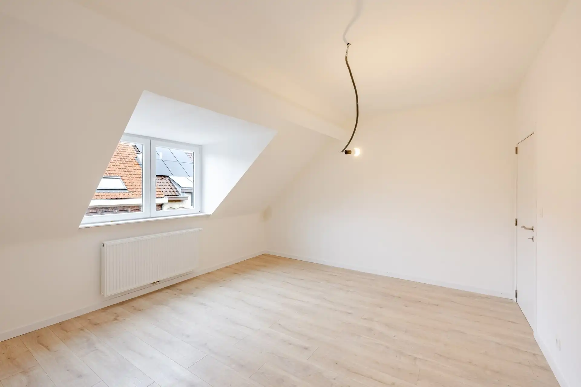 Lichtrijke, instapklare woning met tuin op wandelafstand van centrum foto 18