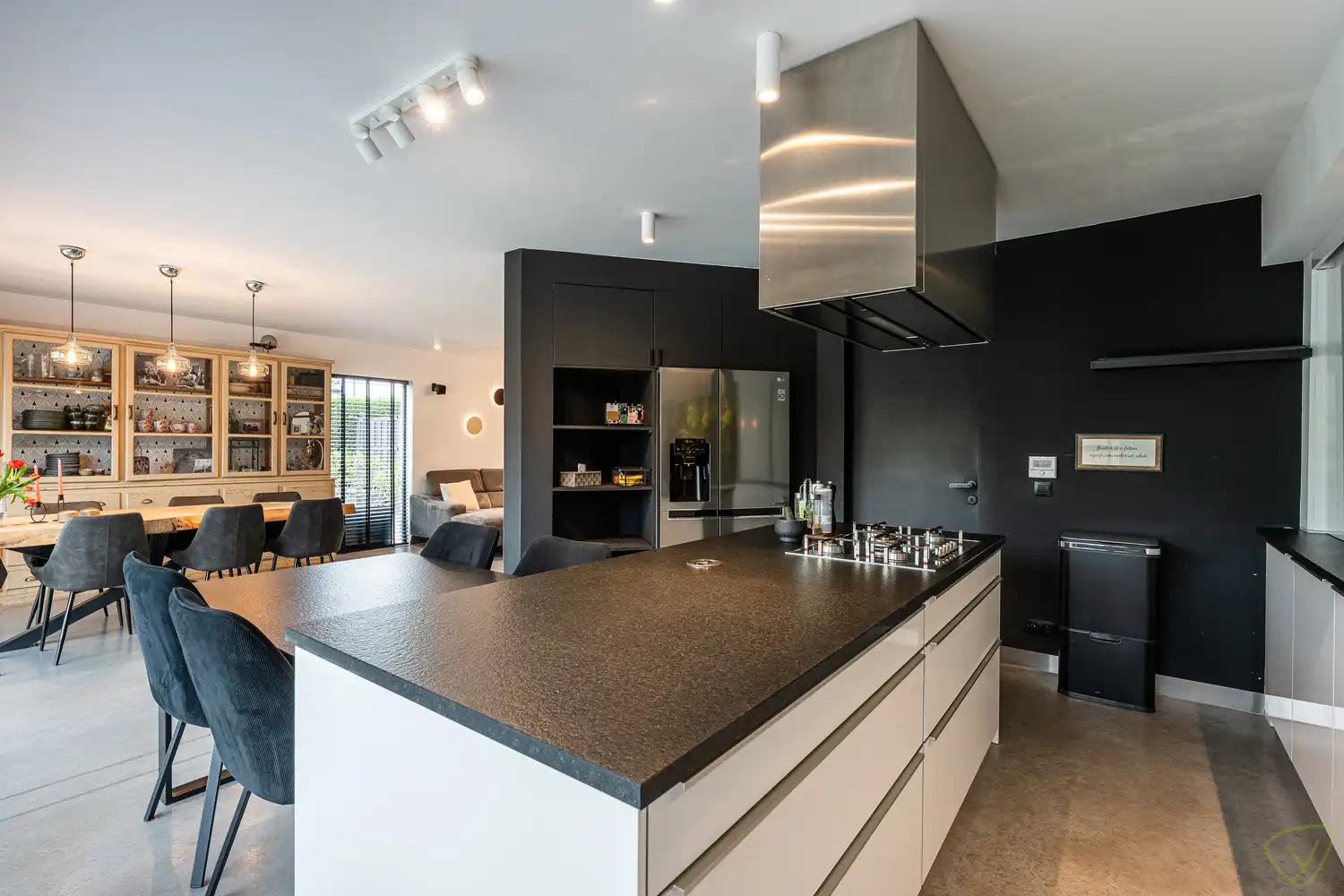 Prachtig afgewerkte en moderne gezinswoning te Balgerhoeke. foto 11