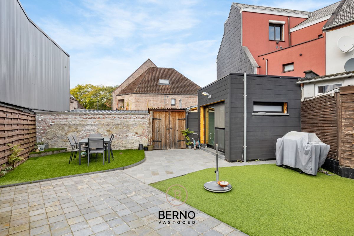 Instapklare woning met tuin in centrum Dendermonde foto 9