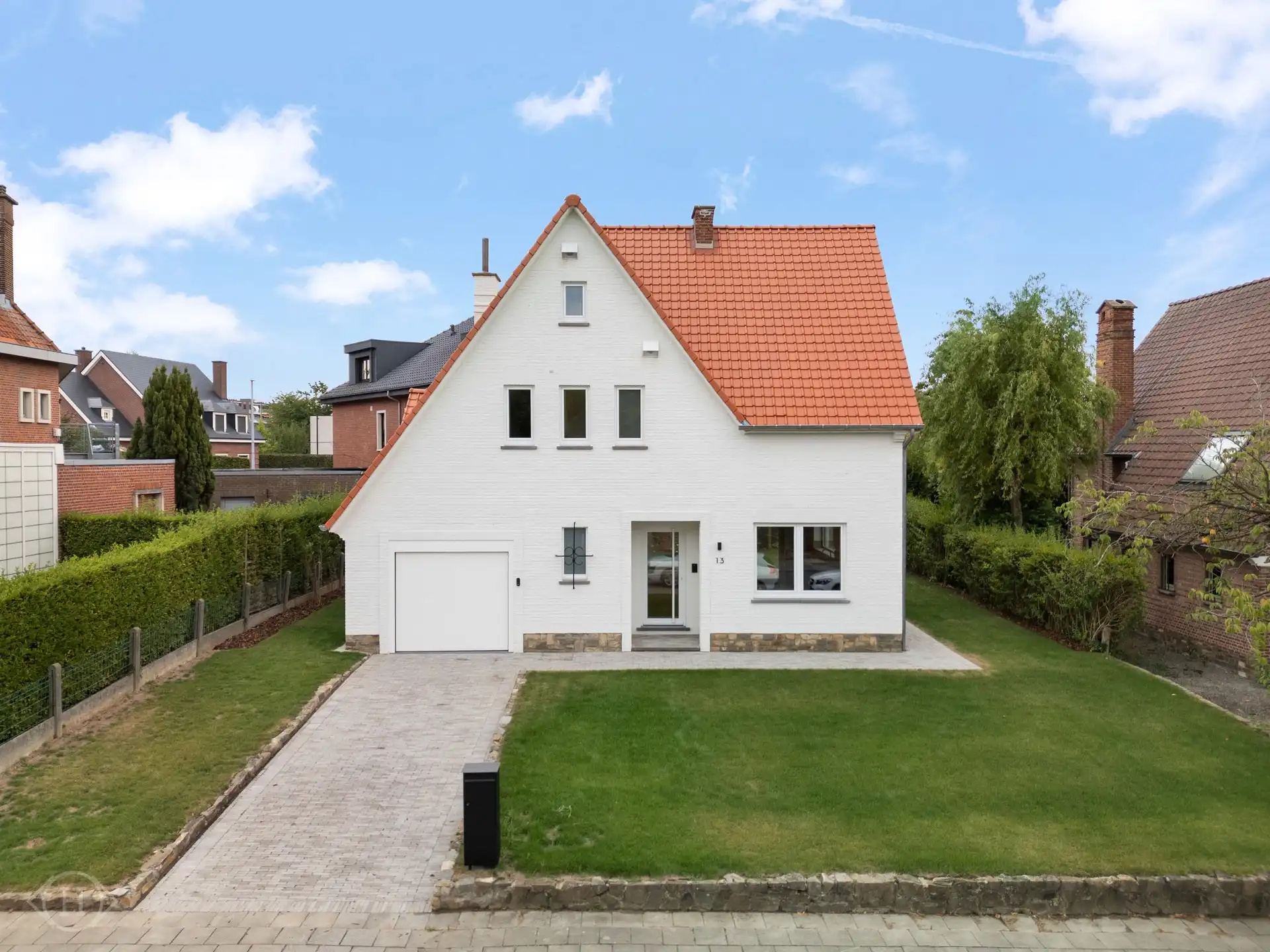 Gerenoveerde villa in gegeerde wijk Ter Elst foto 2