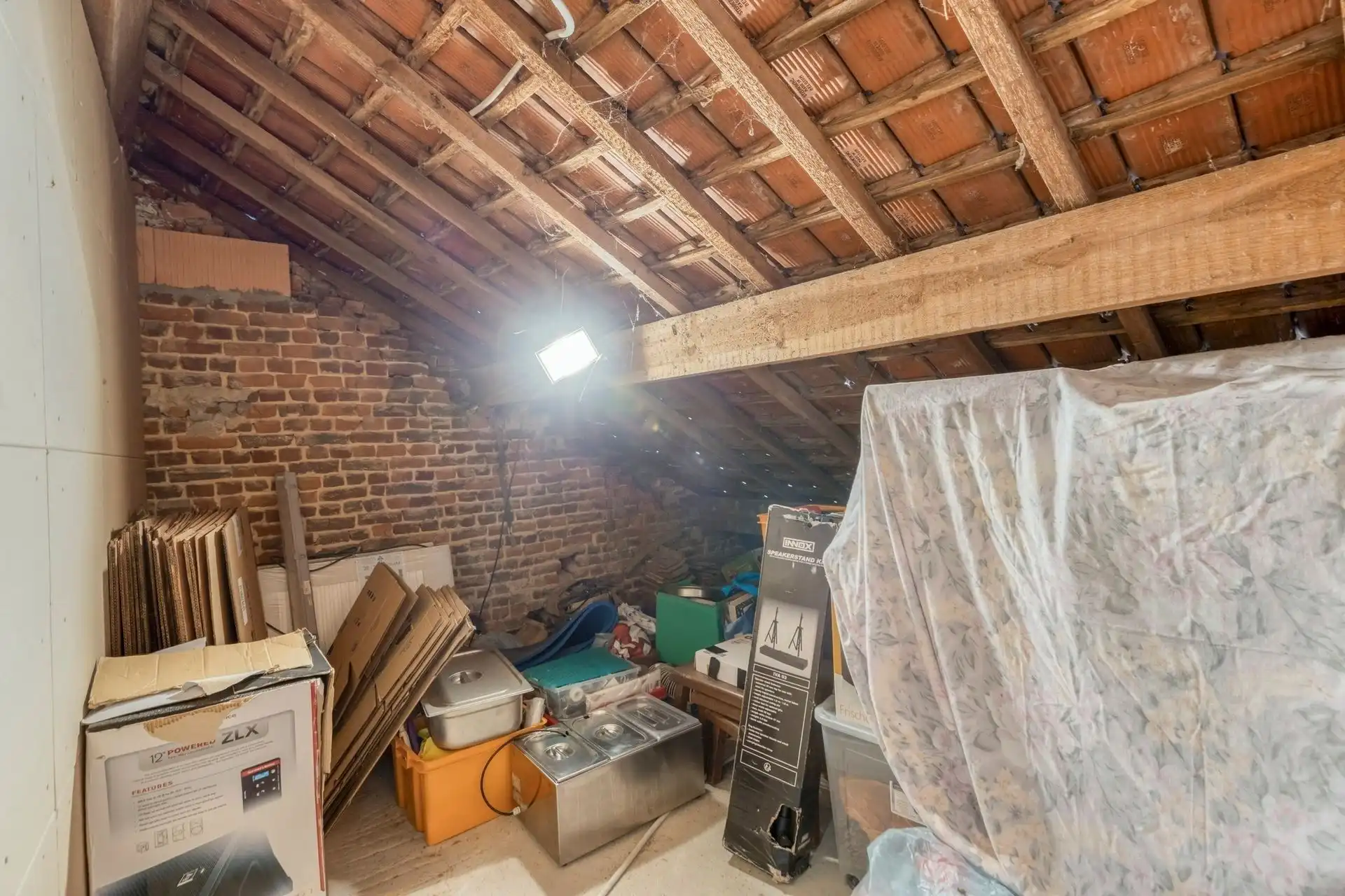 4-gevelwoning met potentieel en een mooie tuin foto 26