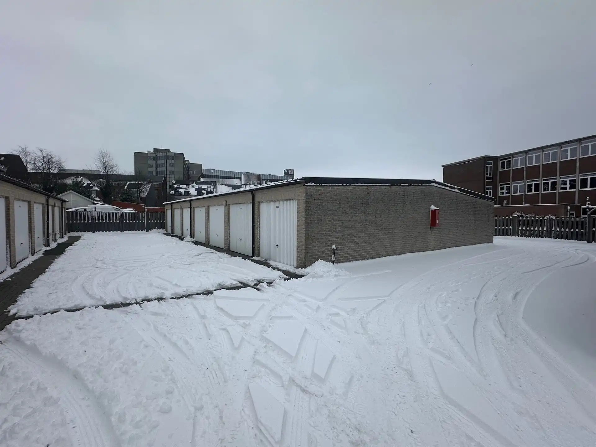 Ruim appartement met 2 slaapkamers nabij het centrum foto 17