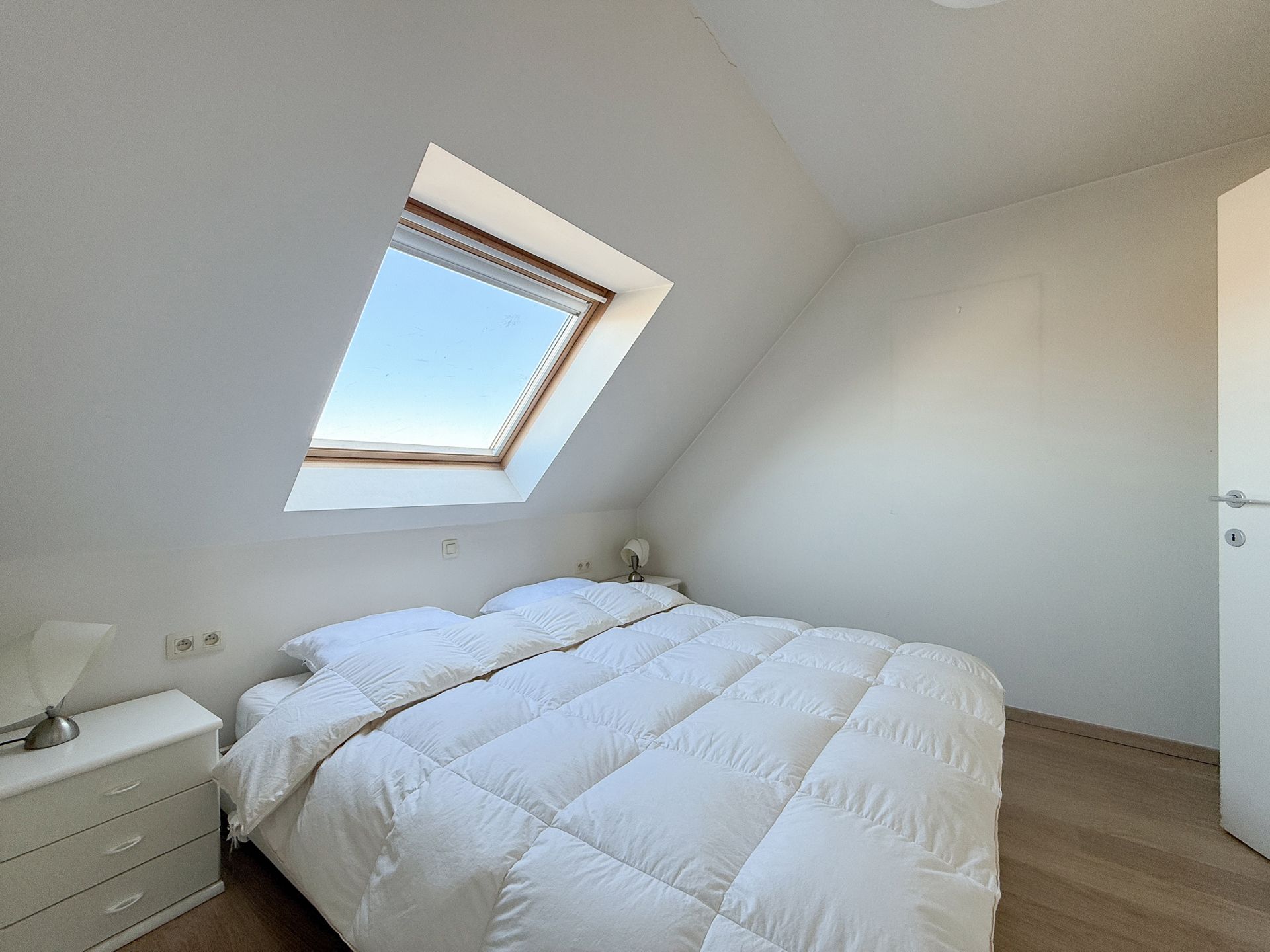 Elegant duplexappartement met zicht op het Ijzerpark... foto 14
