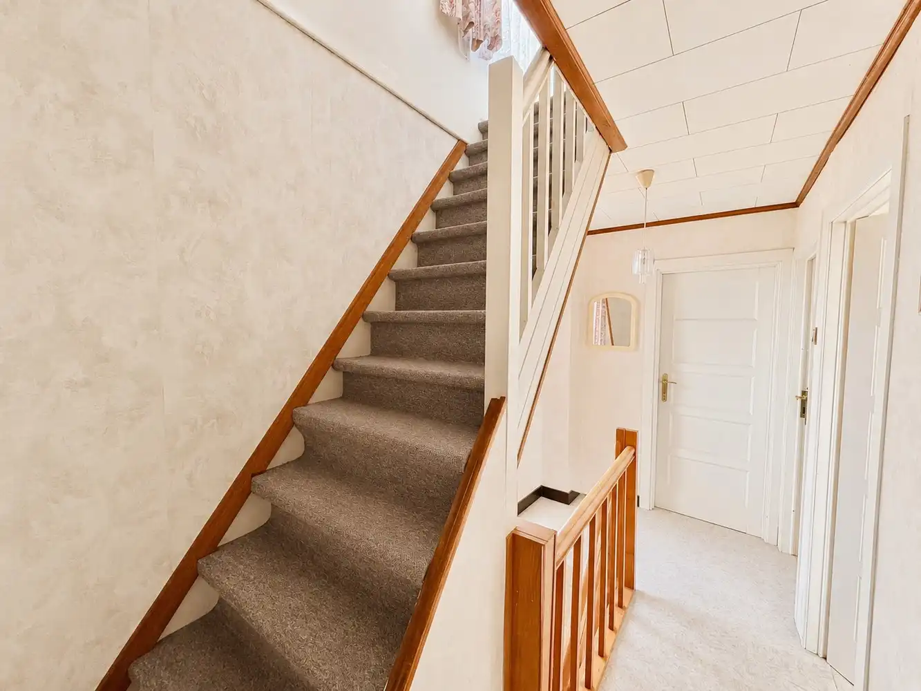 CHARMANTE WONING (H.O.B.) foto 6