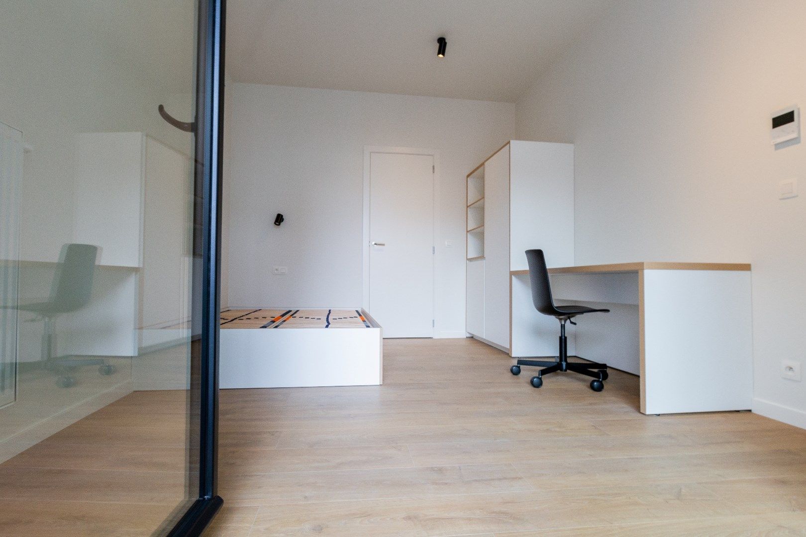 Studentenkamer op toplocatie foto {{pictureIndex}}