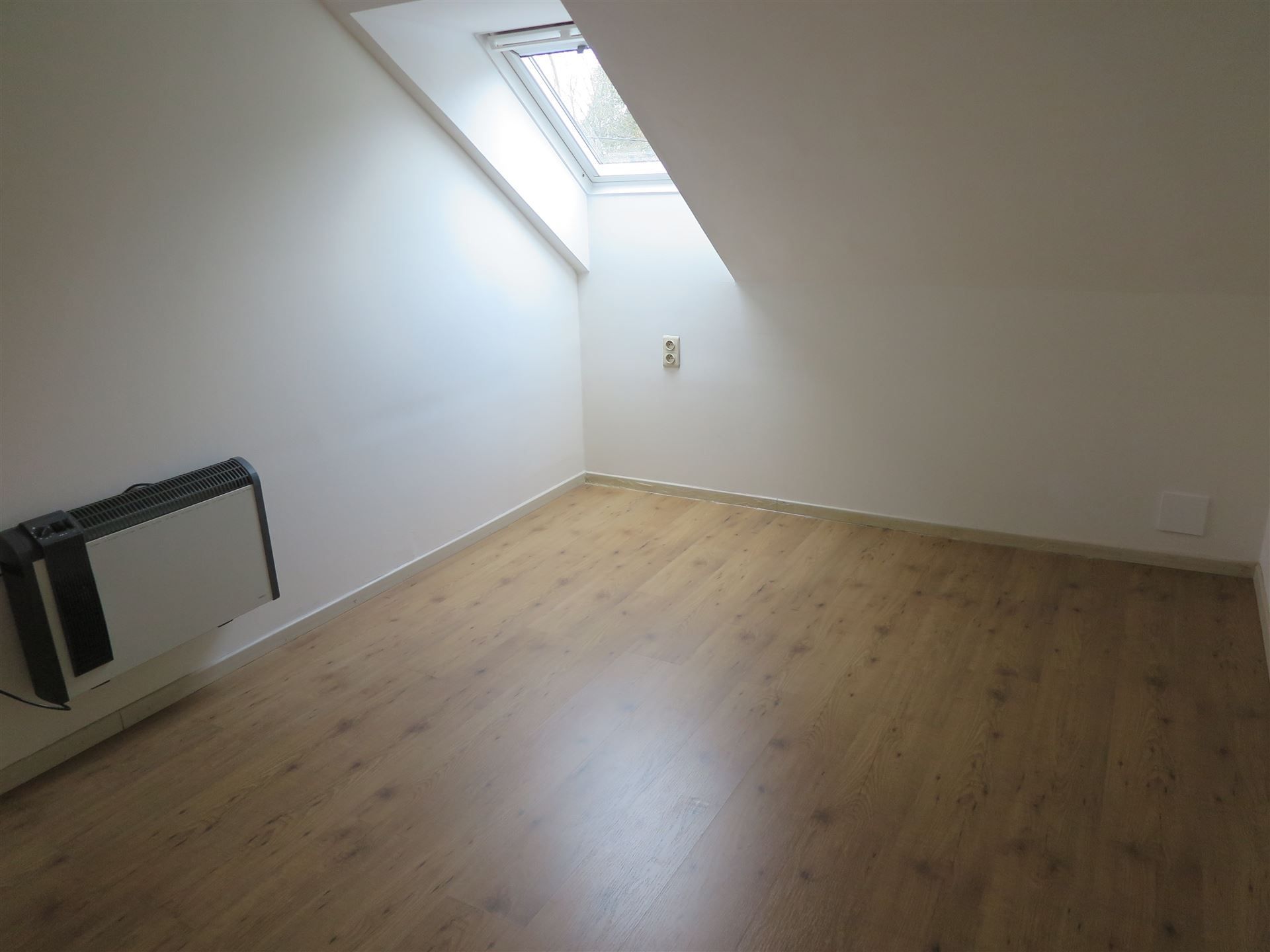 Appartement 4 Slaapkamers in Bassevelde foto 9