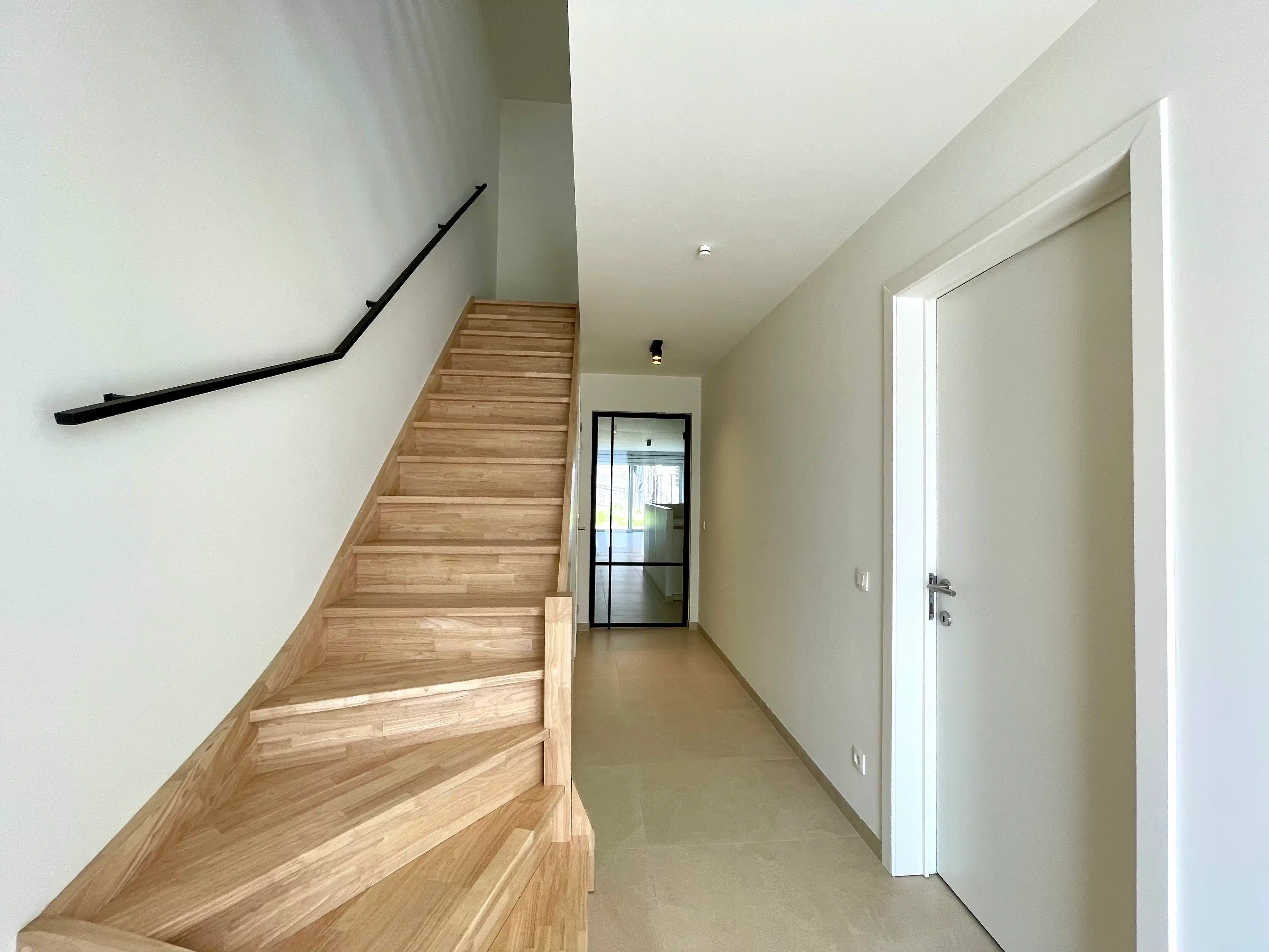 Energiezuinige nieuwbouwwoning met 3 slaapkamers en tuin foto 2