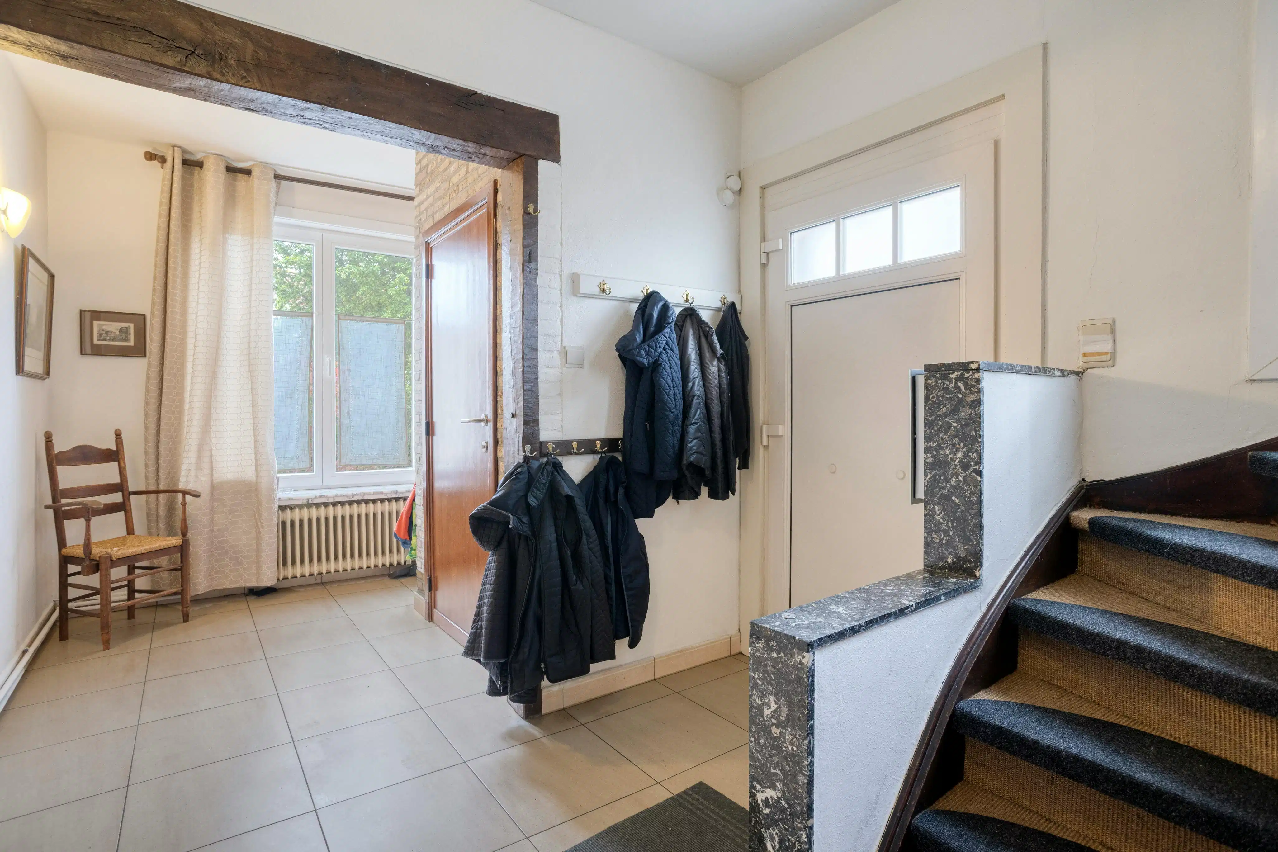 Ruim, halfopen huis met tuin in hartje Sint-Kruis, Brugge foto 12