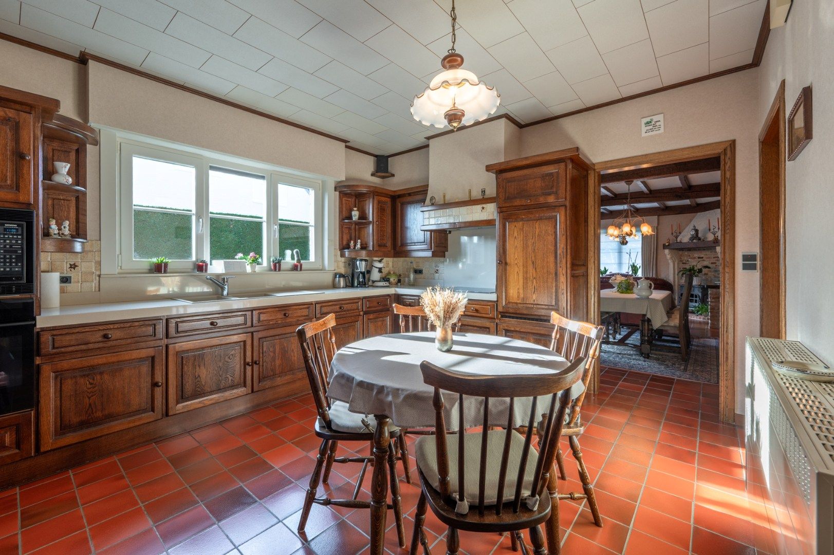 Charmante vrijstaande woning op zeer rustige ligging te Maldegem, Donk. foto 8