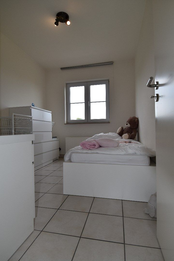 Instapklaar 2-slaapkamerappartement met zonneterras en kelderberging te huur vlakbij Provinciedomein "De Gavers" foto 7