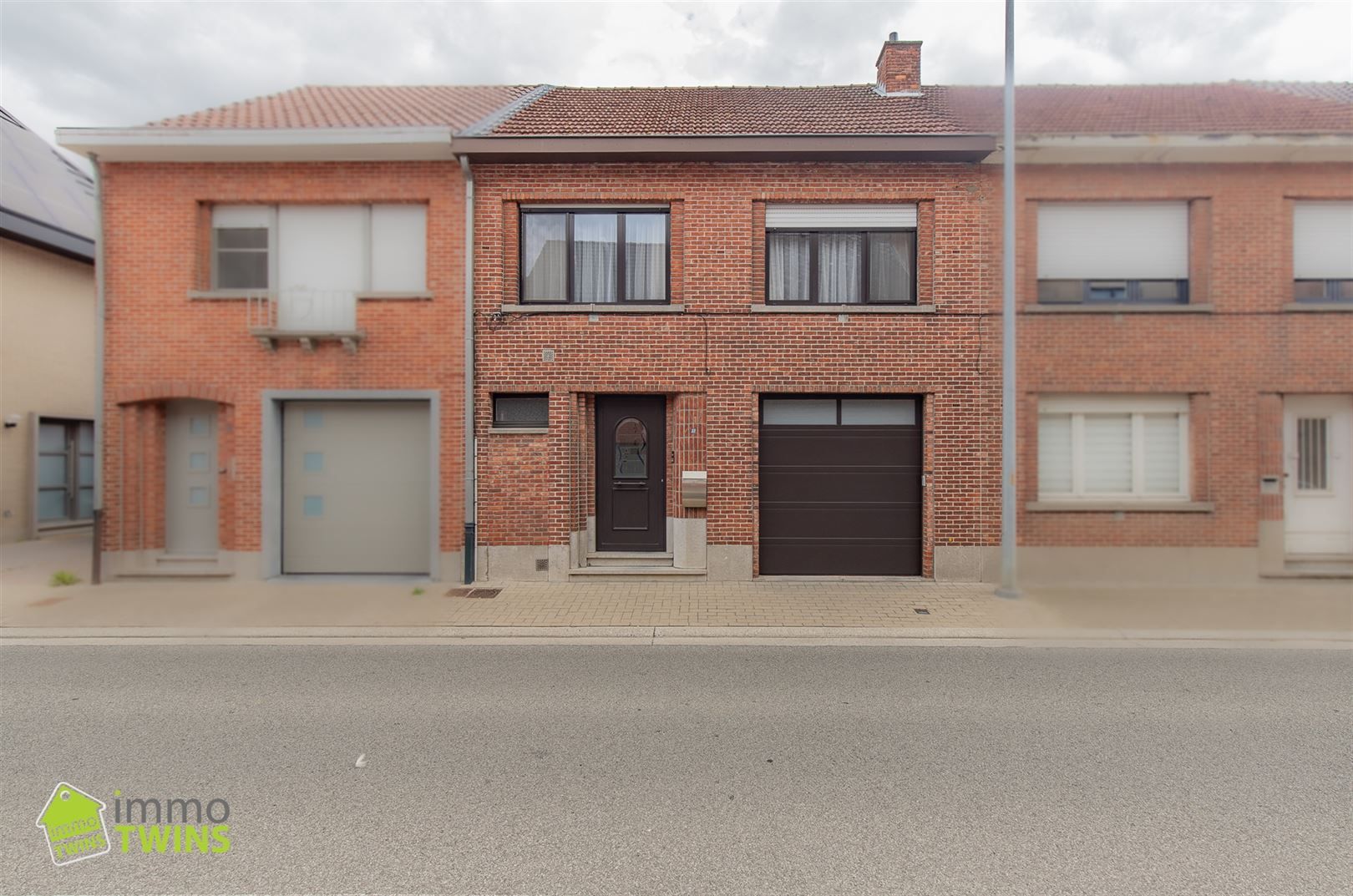 Hoofdfoto van de publicatie: Woning met 3 slpks, garage & tuin te Lebbeke