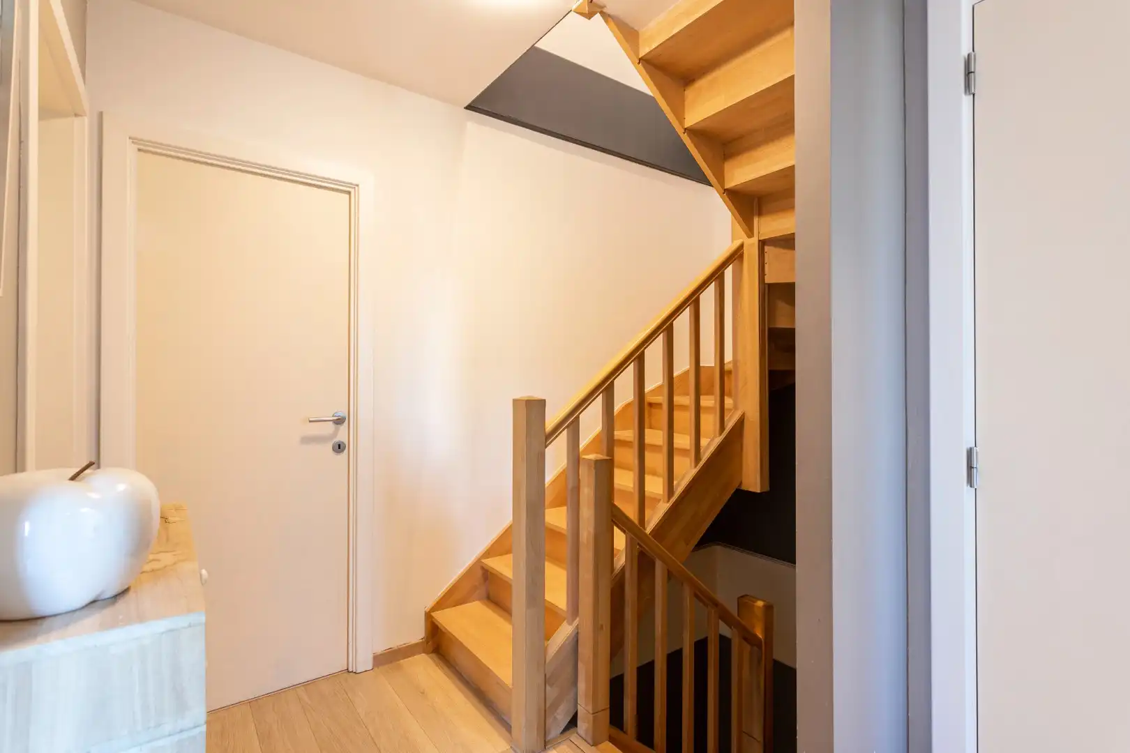 Recente woning (EPC B) met 5 slaapkamers en tuin te Braine-le-Château foto 14