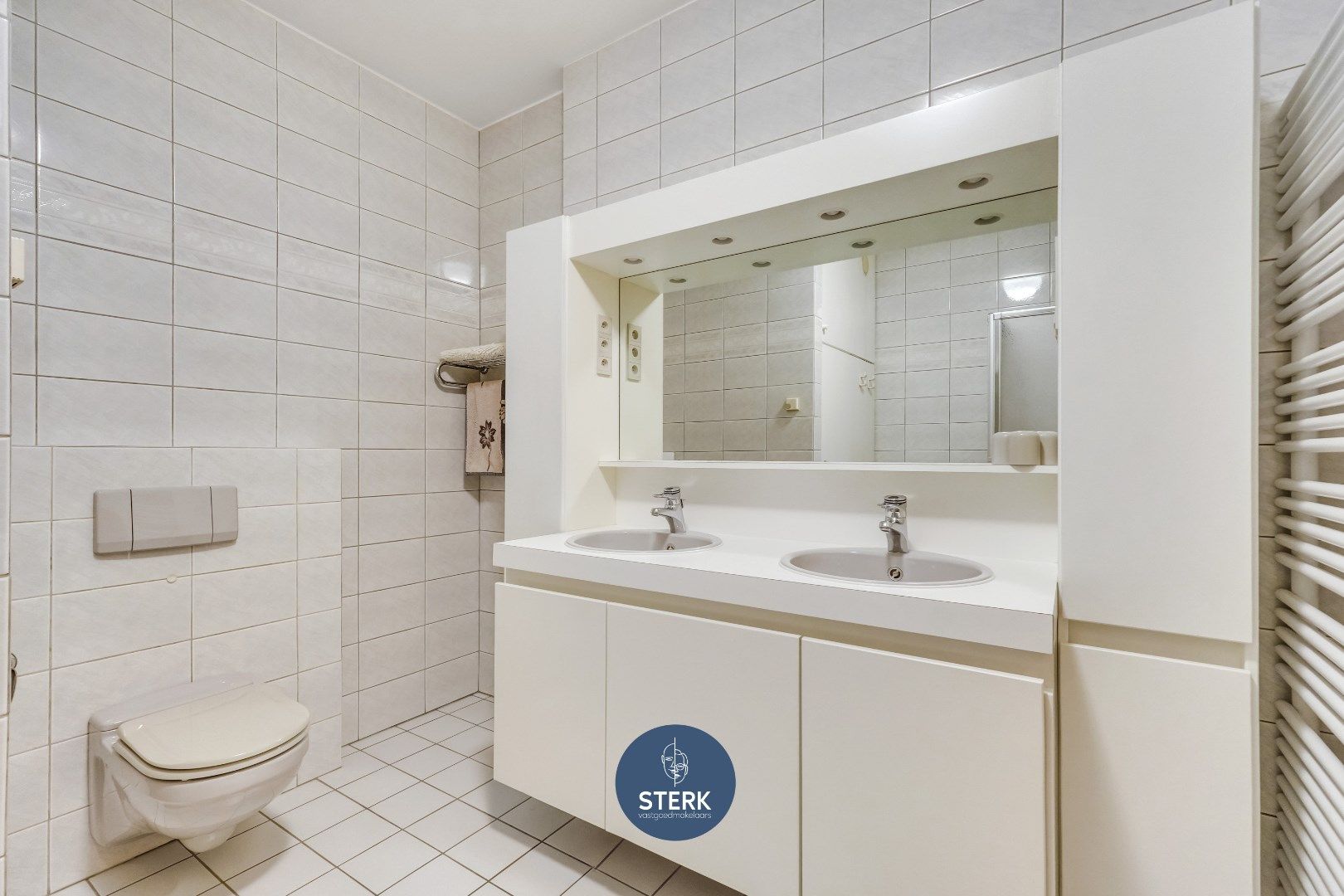 ROYAAL APPARTEMENT MET RUIM TERRAS GELEGEN IN HET UNIEKE PARKDOMEIN PETERSHEIM !  foto 29