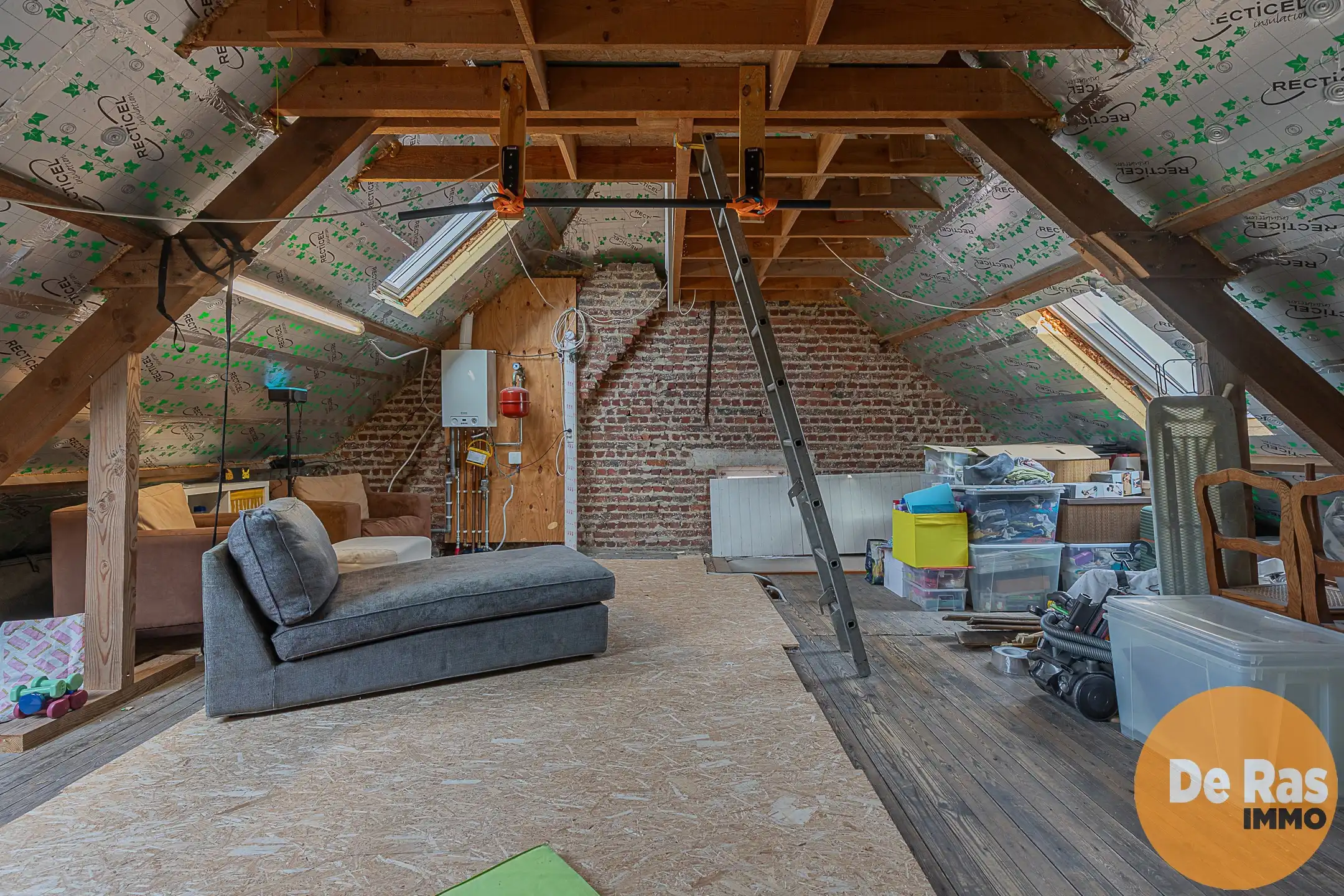 HELDERGEM - Gezellige woning met tuin, weide en stallen foto 19