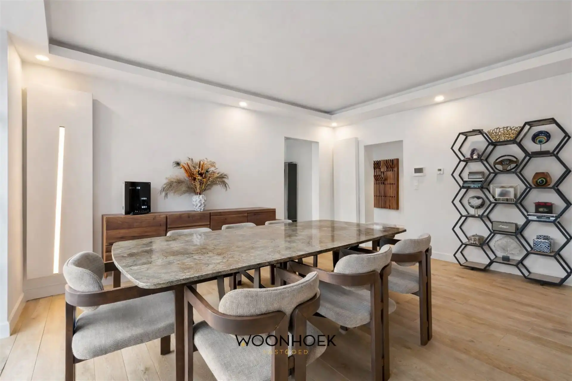 Luxueuze villa met zwembad en poolhouse te Zwijndrecht foto 5