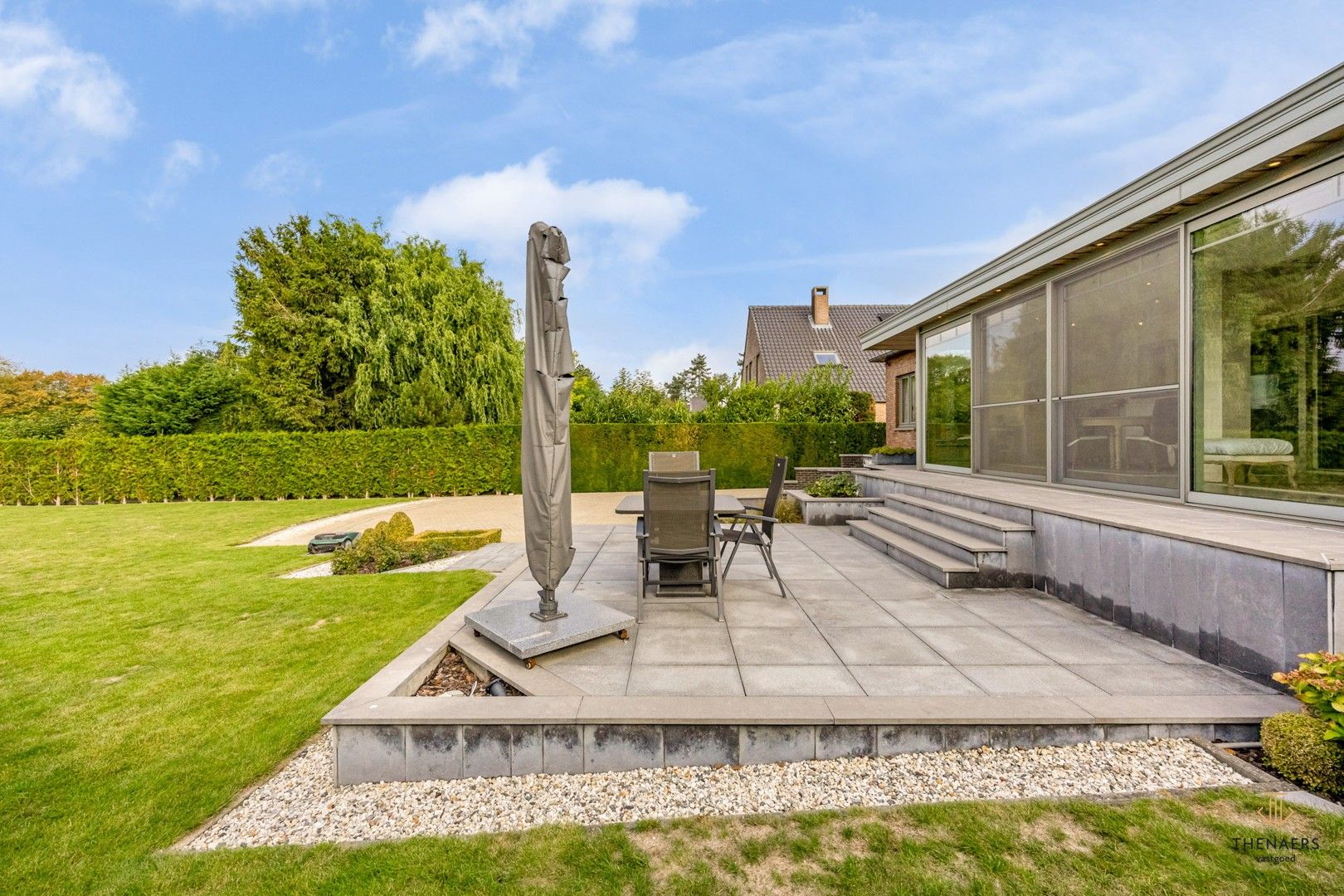 Mooi verzorgde landelijke woning met 3 slaapkamers. foto 29