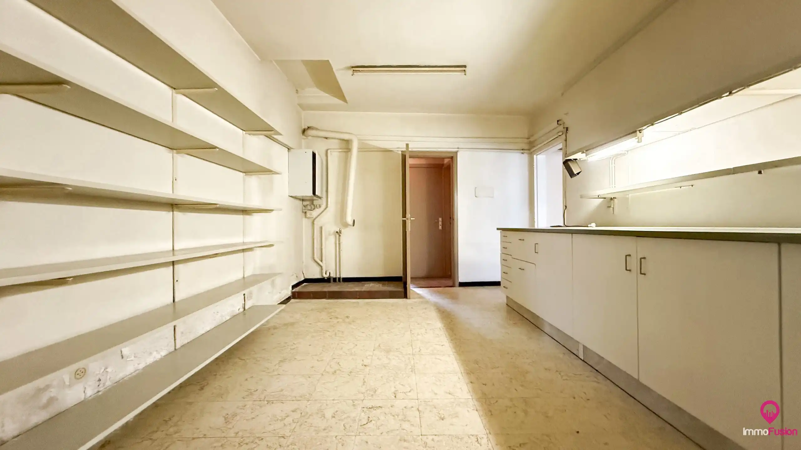 Woon- en handelswoning met 5 slaapkamers in Heusden-Zolder foto 13