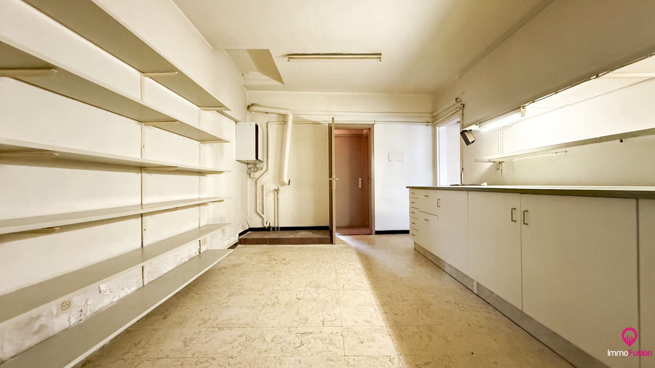 Woon- en handelswoning met 5 slaapkamers in Heusden-Zolder foto 13