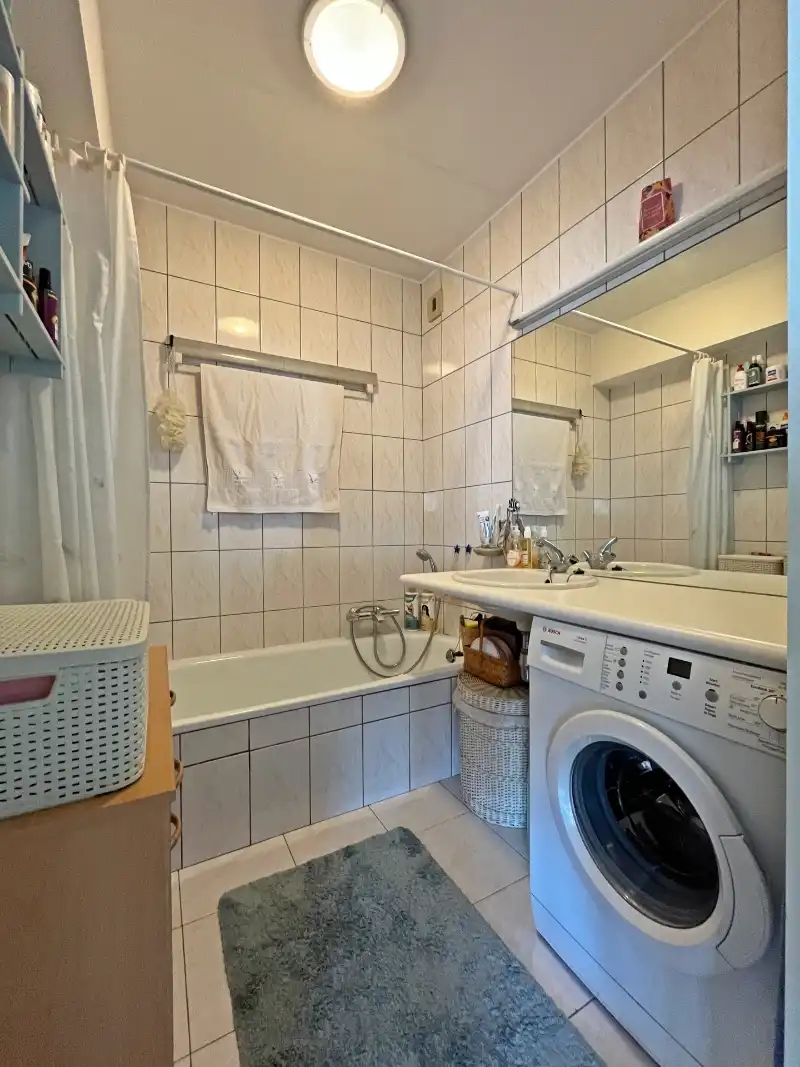 IDEALE LIGGING DICHTBIJ DE ZEEDIJK EN HET CENTRUM foto 17