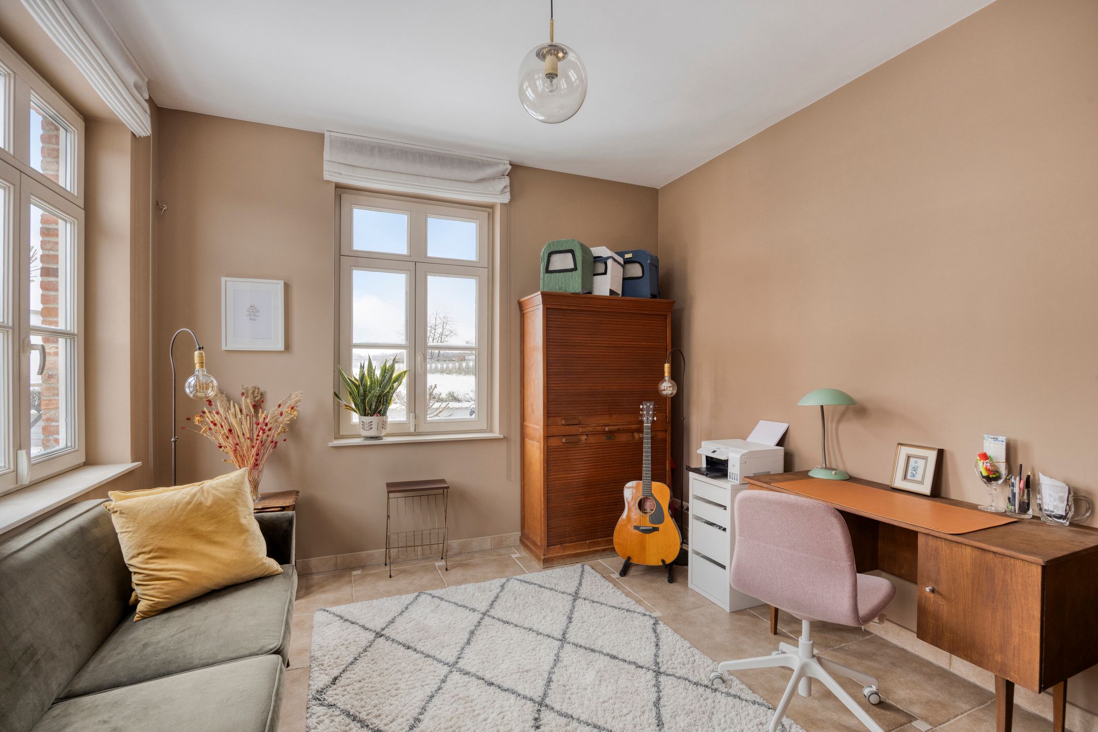 Zeer ruime Kwadraat-woning met 5 slaapkamers en 2 badkamers foto 14