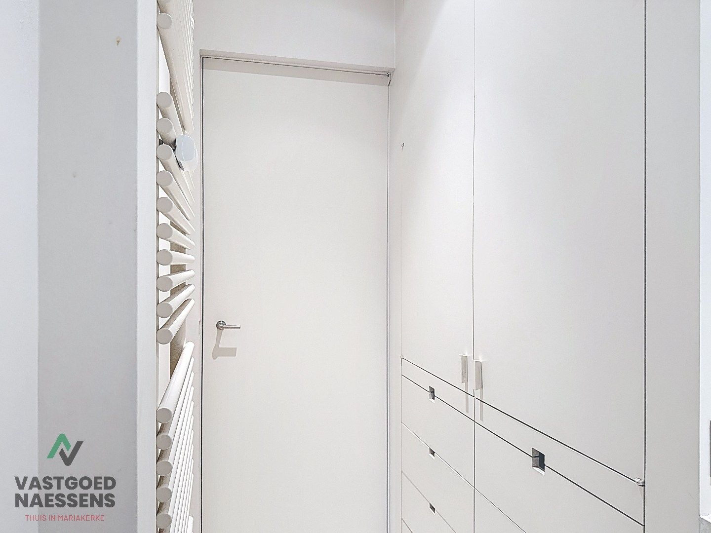 GEMEUBELD 2 SLPK APP MET ZEEZICHT EN 2 TERRASSEN foto 14