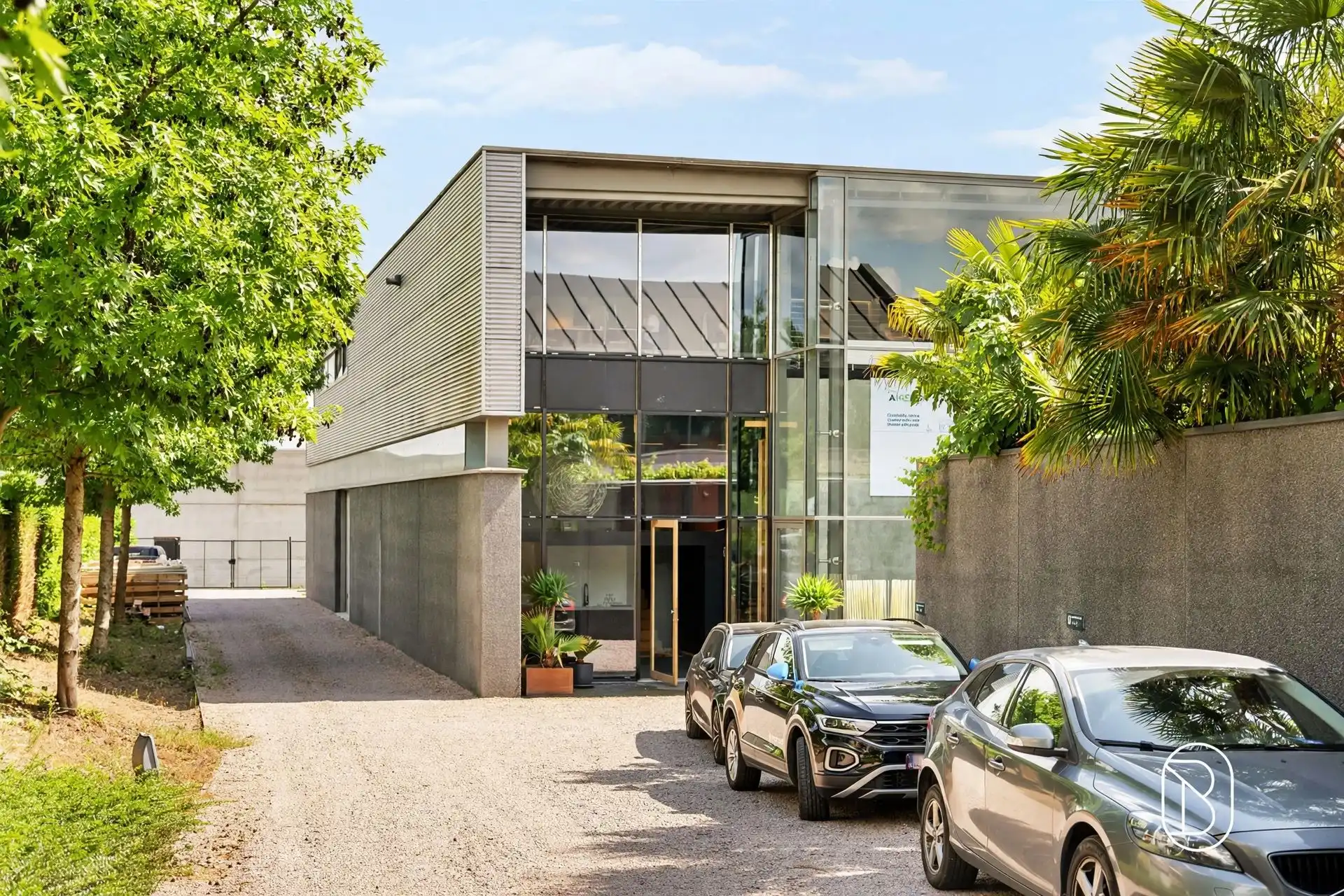 Moderne burelen van 400m2 met handige parking foto 4