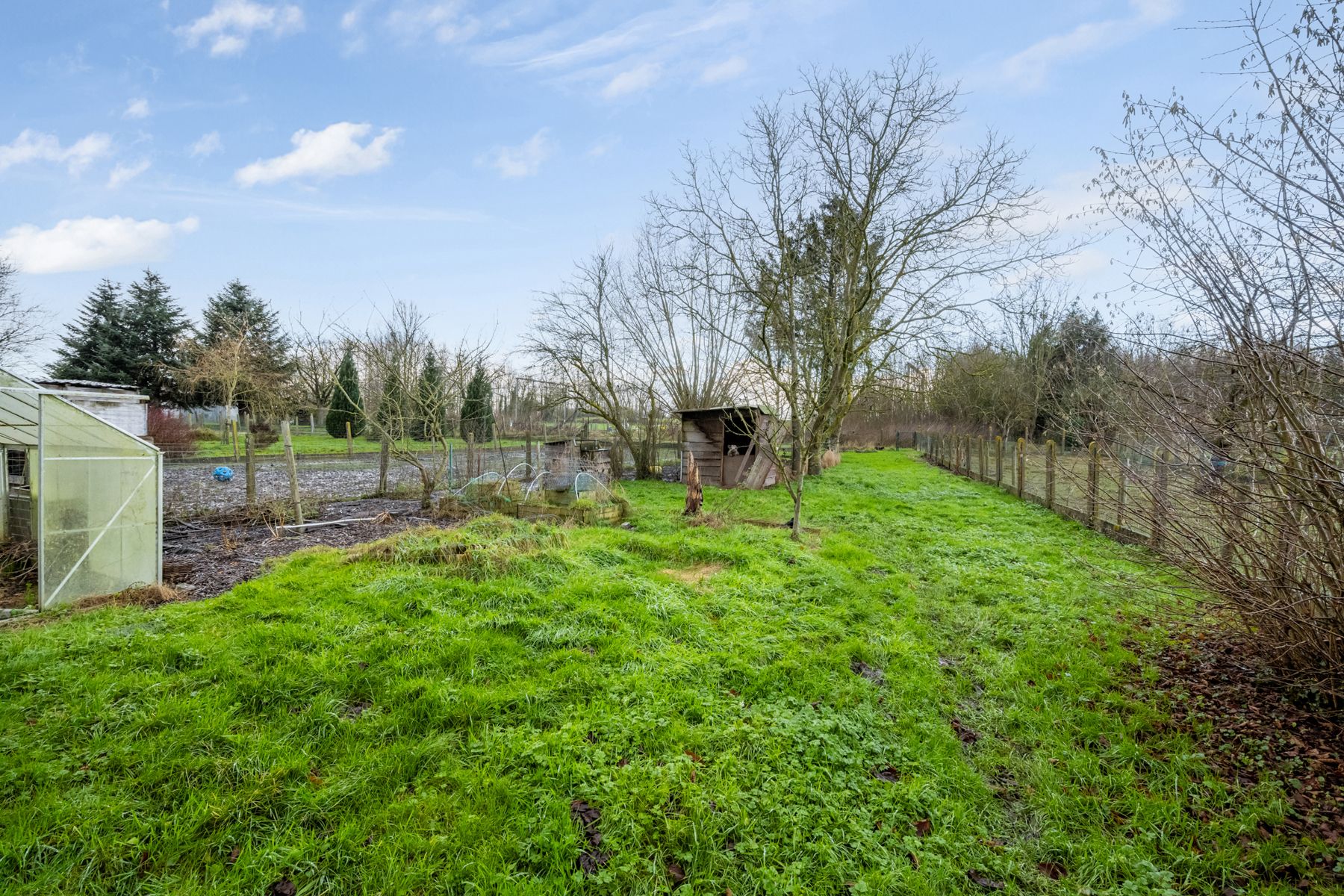 Gerenoveerde open bebouwing te koop in Moerbeke met 4 slpks foto 19