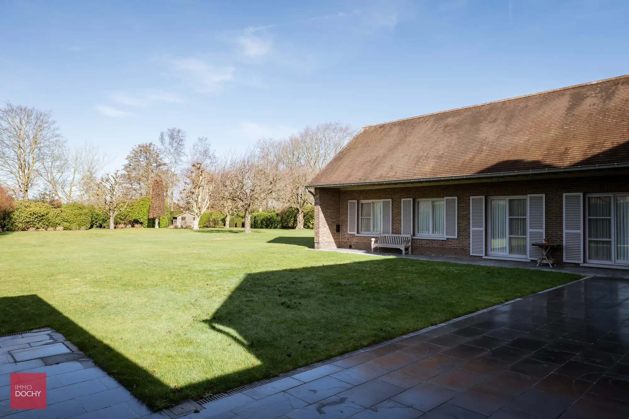 Zeer goed onderhouden ruime villa op 5.328m² foto 18