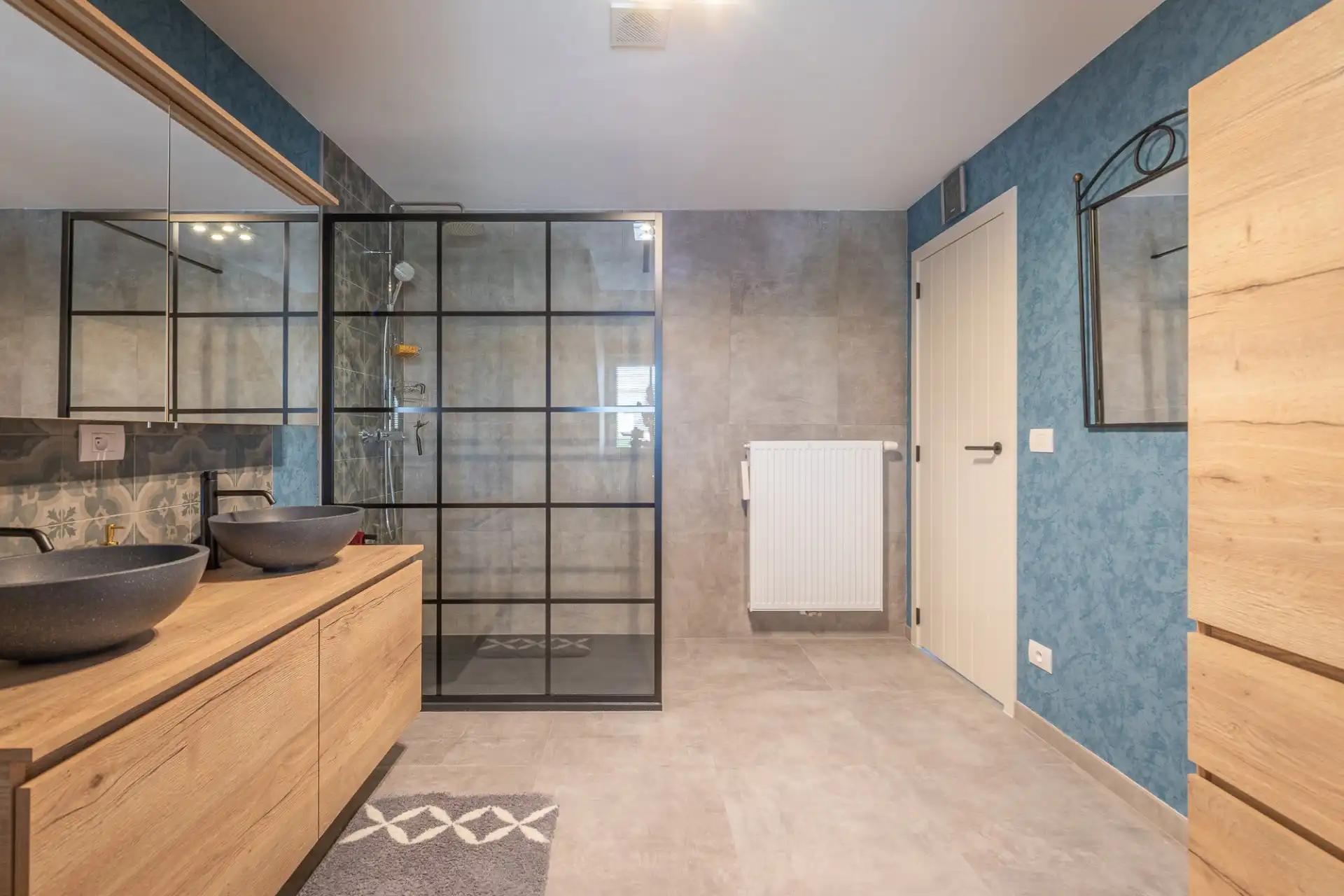 Verrassend ruime woning met 4 slaapkamers foto 19