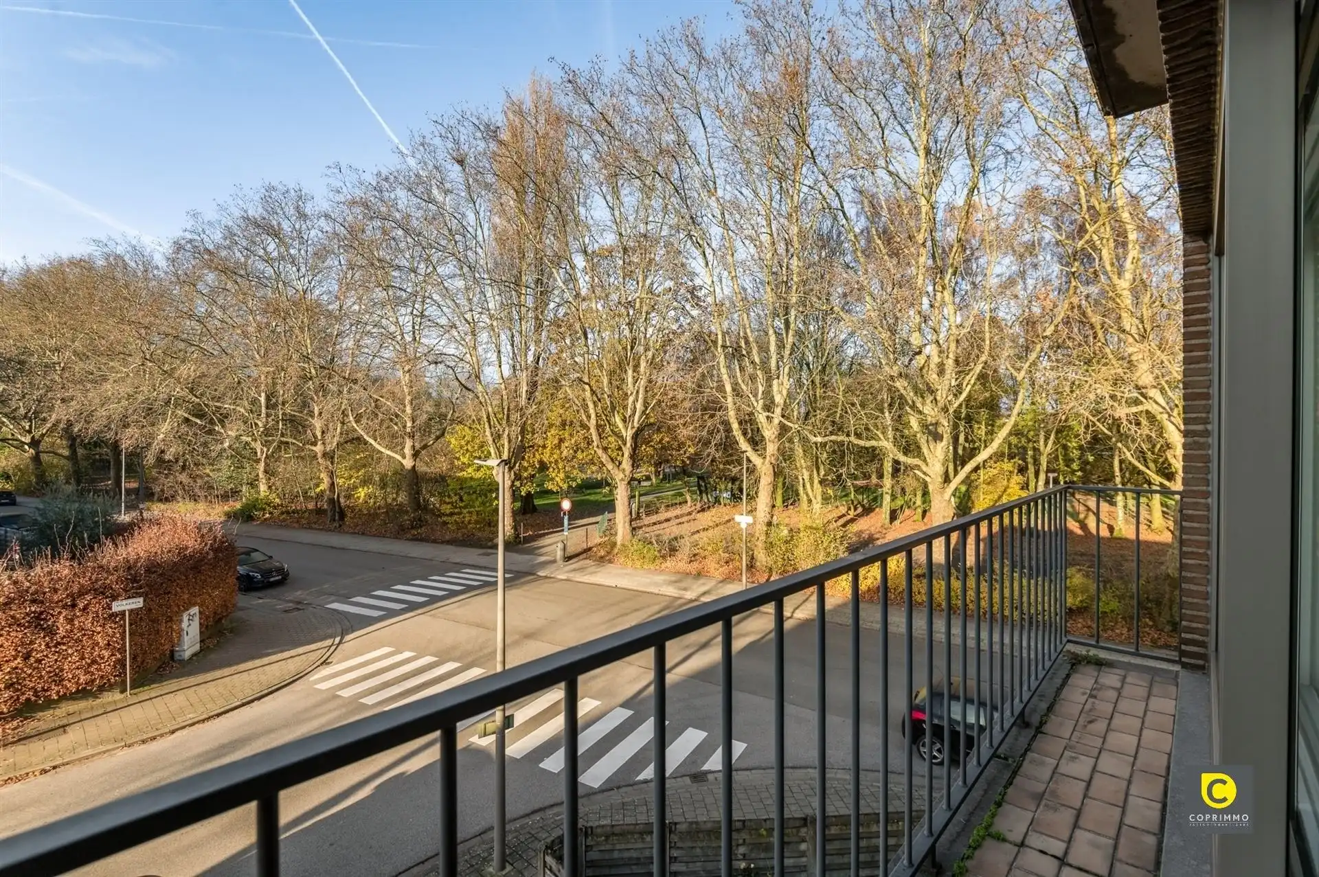 Verzorgd gebouw met 3 appartementen foto 19