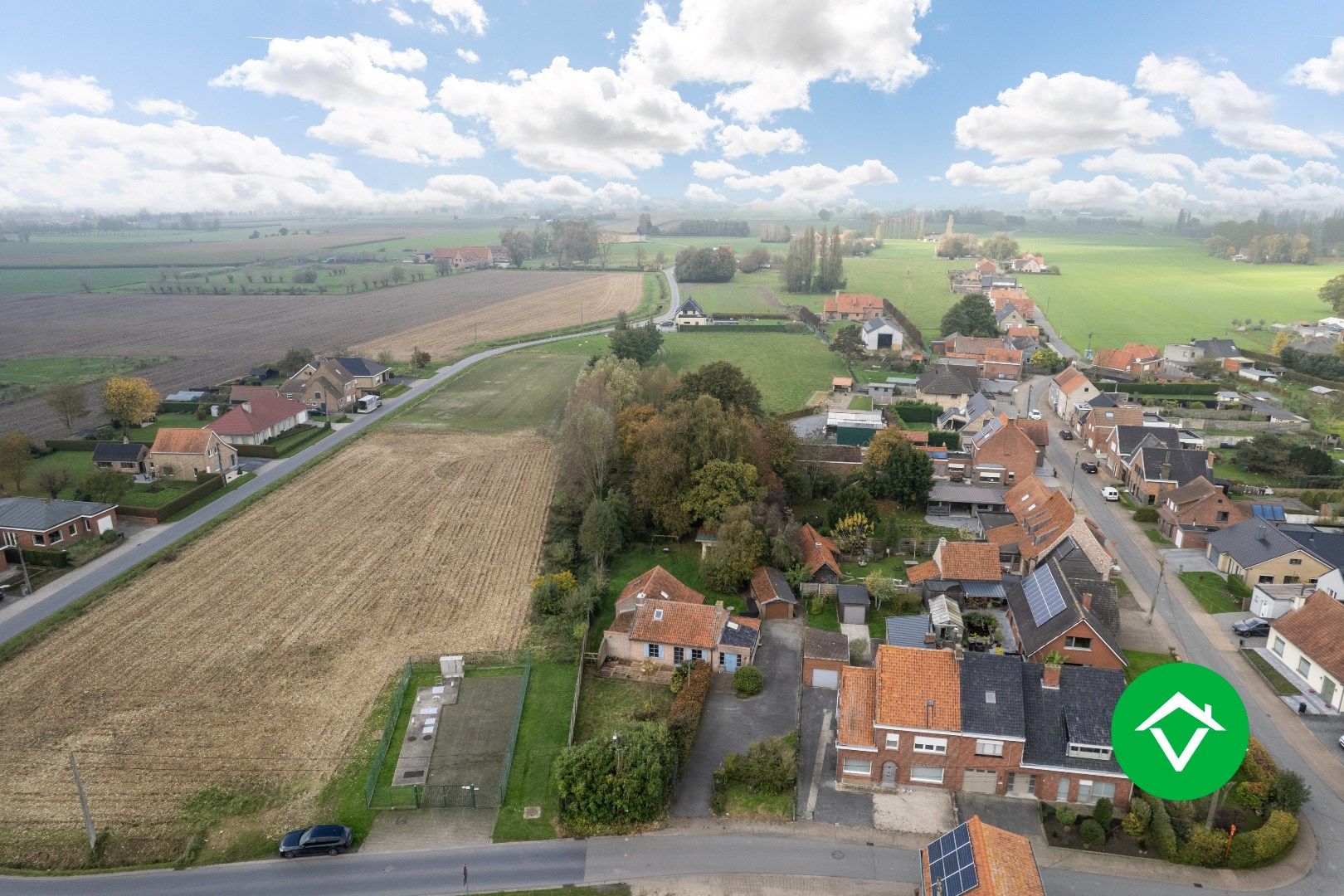 Landelijke woning omringd door groen met veel potentieel te Koekelare foto 28