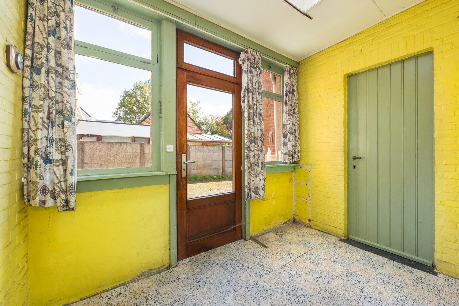 VERKOCHT Te renoveren halfopen bebouwing met zuidwestgerichte tuin in Hoogboom (Kapellen) foto 8