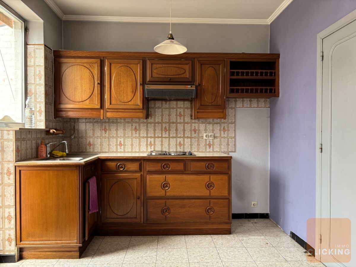 Charmante halfopen woning met stadstuintje foto 2