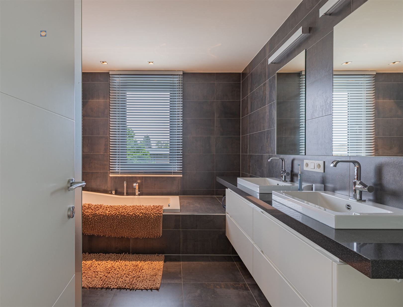 Prachtige Penthouse met 3 slaapkamers! foto 11