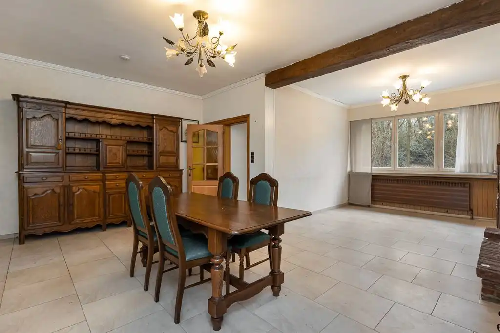 Woning met magazijn tegenover Fort 7 foto 2