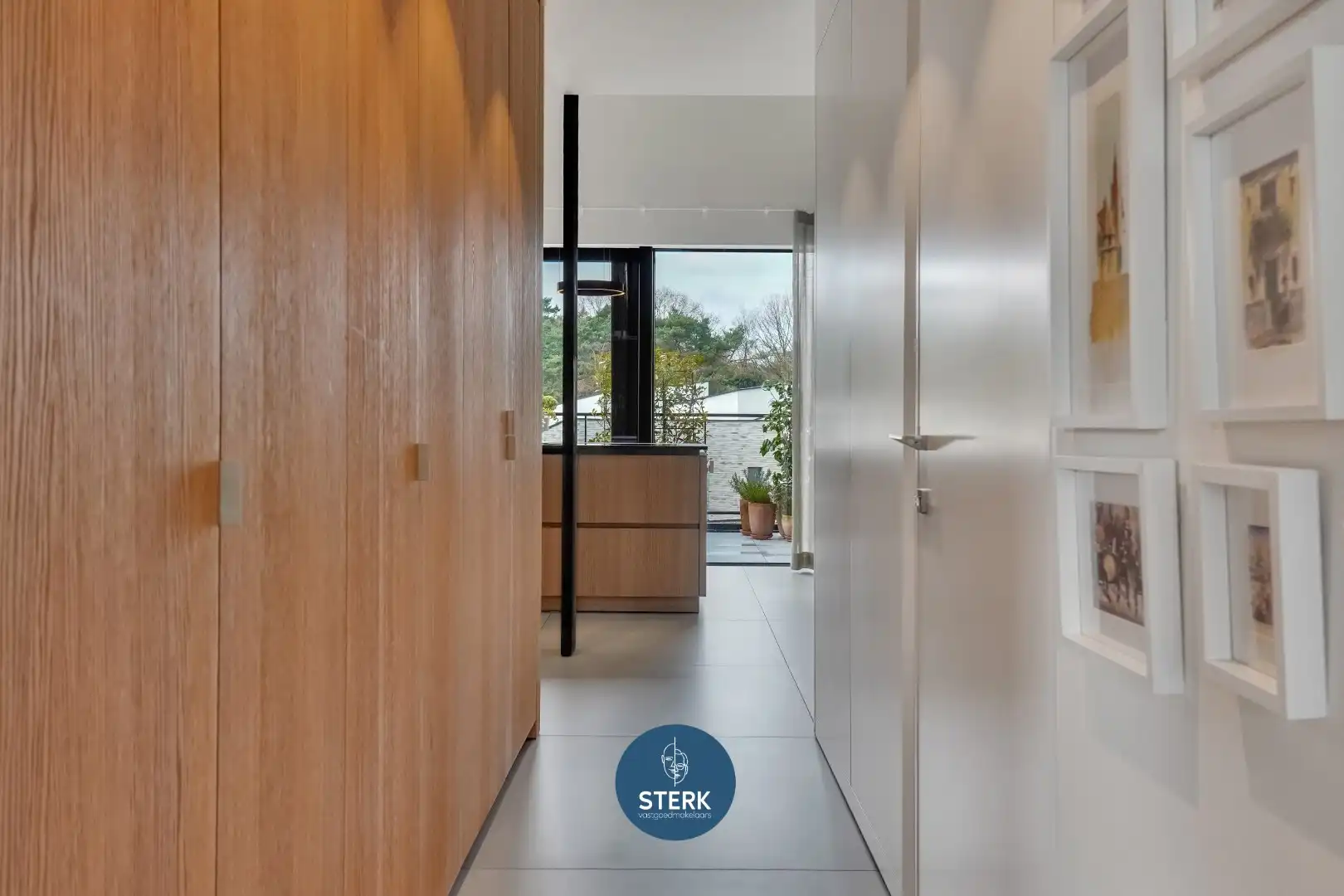 EXCLUSIEF PENTHOUSE OP EEN TOPLOCATIE TE EISDEN-MAASMECHELEN !  foto 5