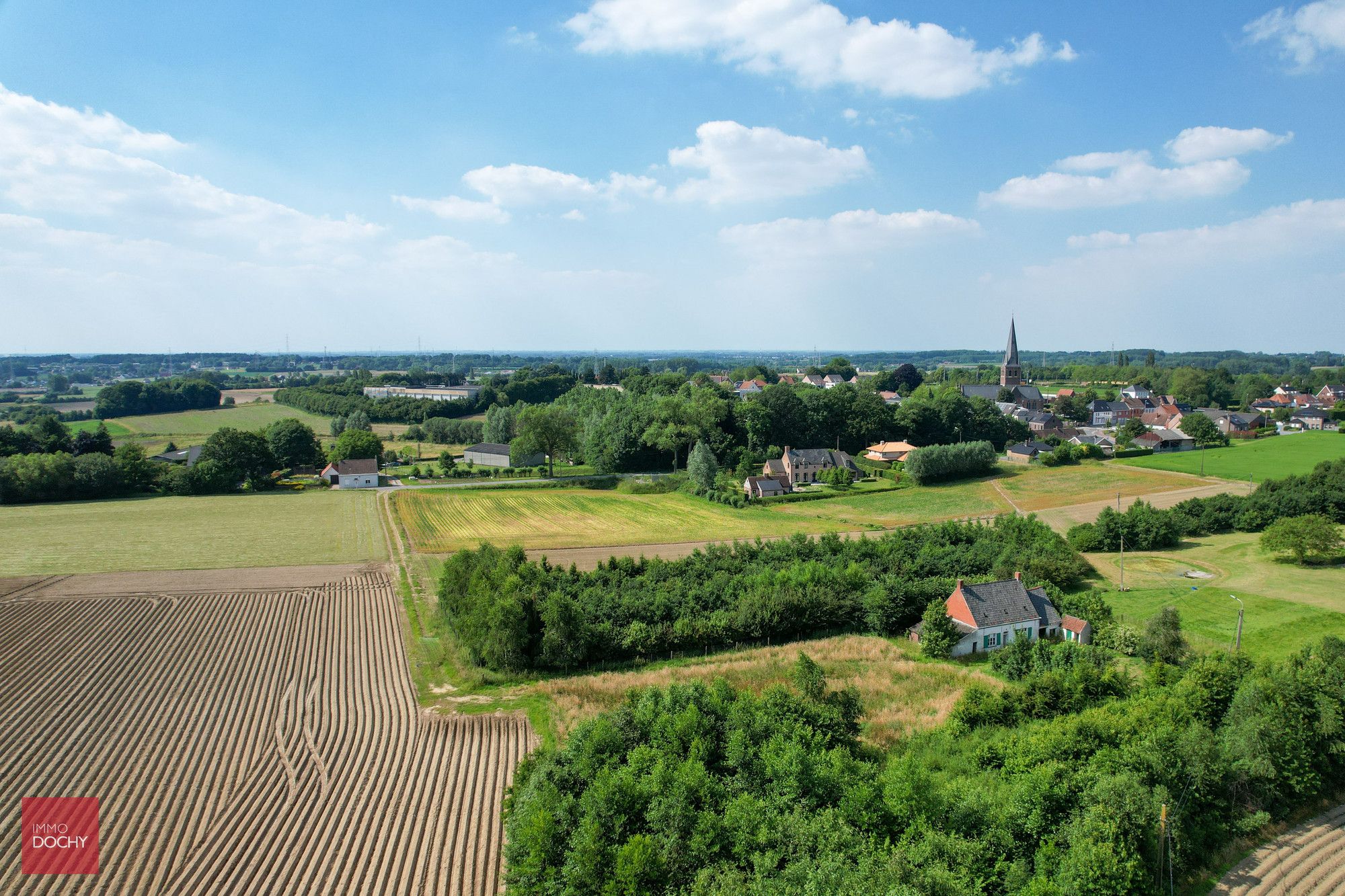 Uniek gelegen oude woning foto 4