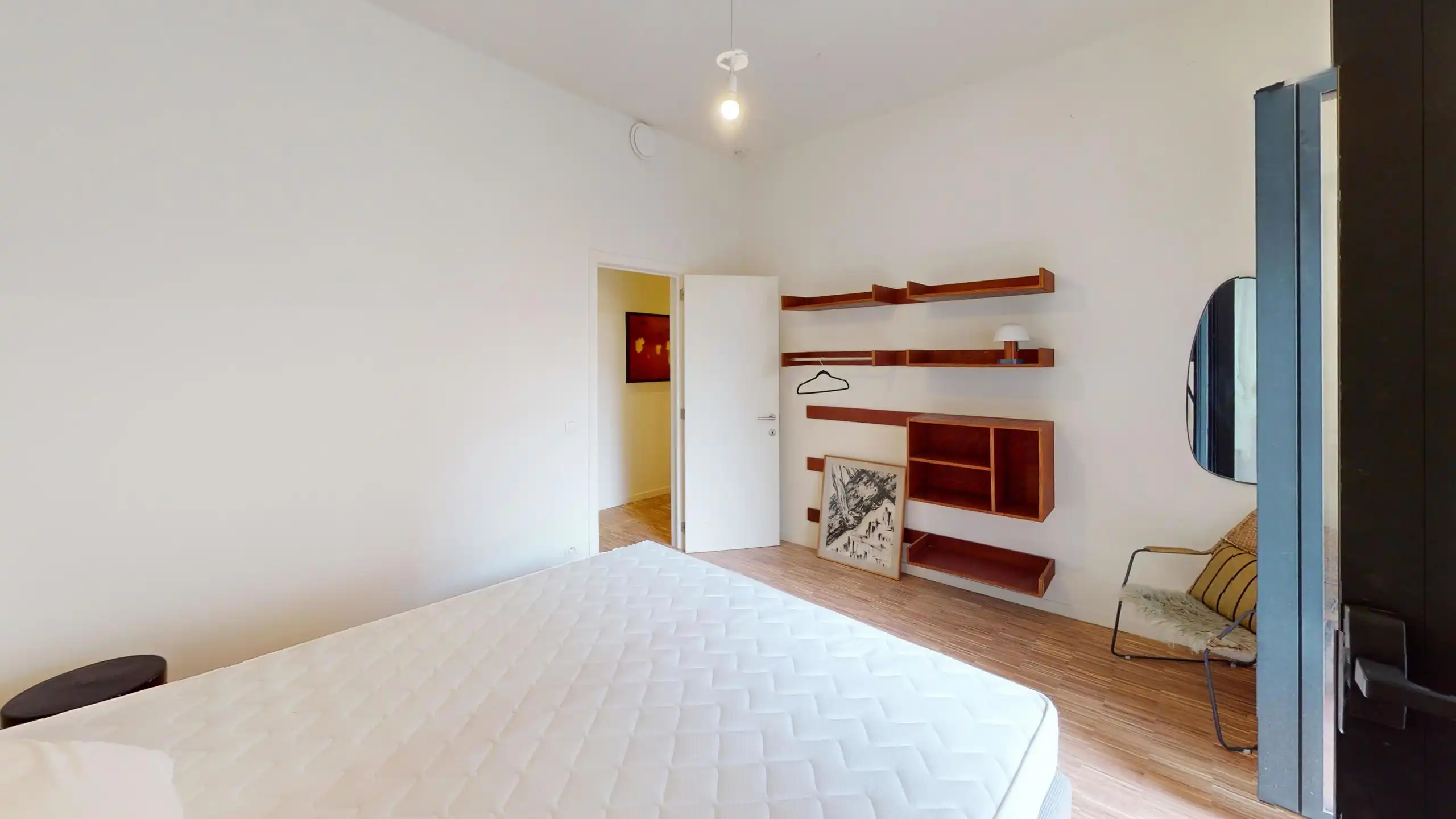 ANTWERPEN CENTRUM - Gemeubeld één slaapkamer appartement met terras foto 7