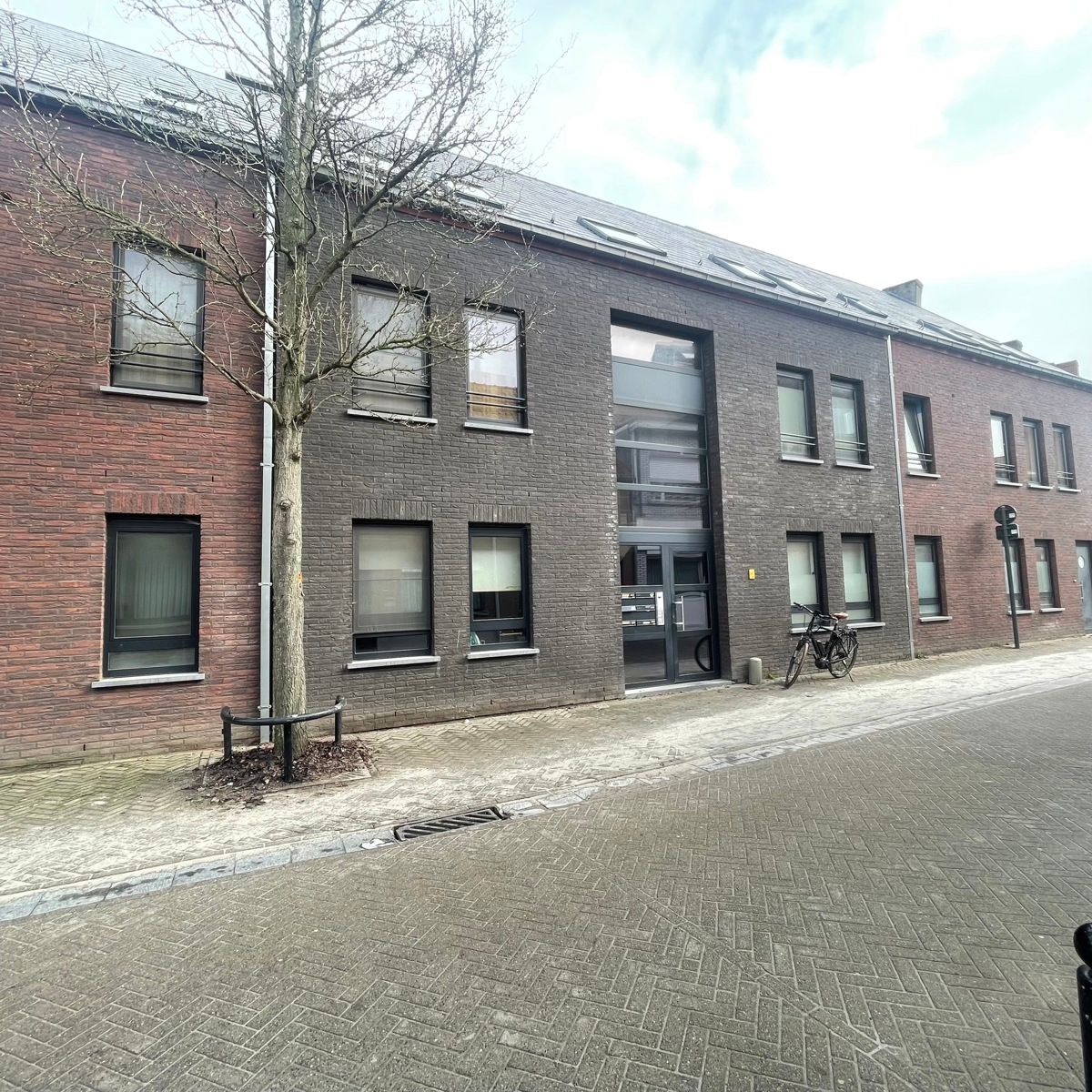 2 slpk appartement met garagebox foto {{pictureIndex}}