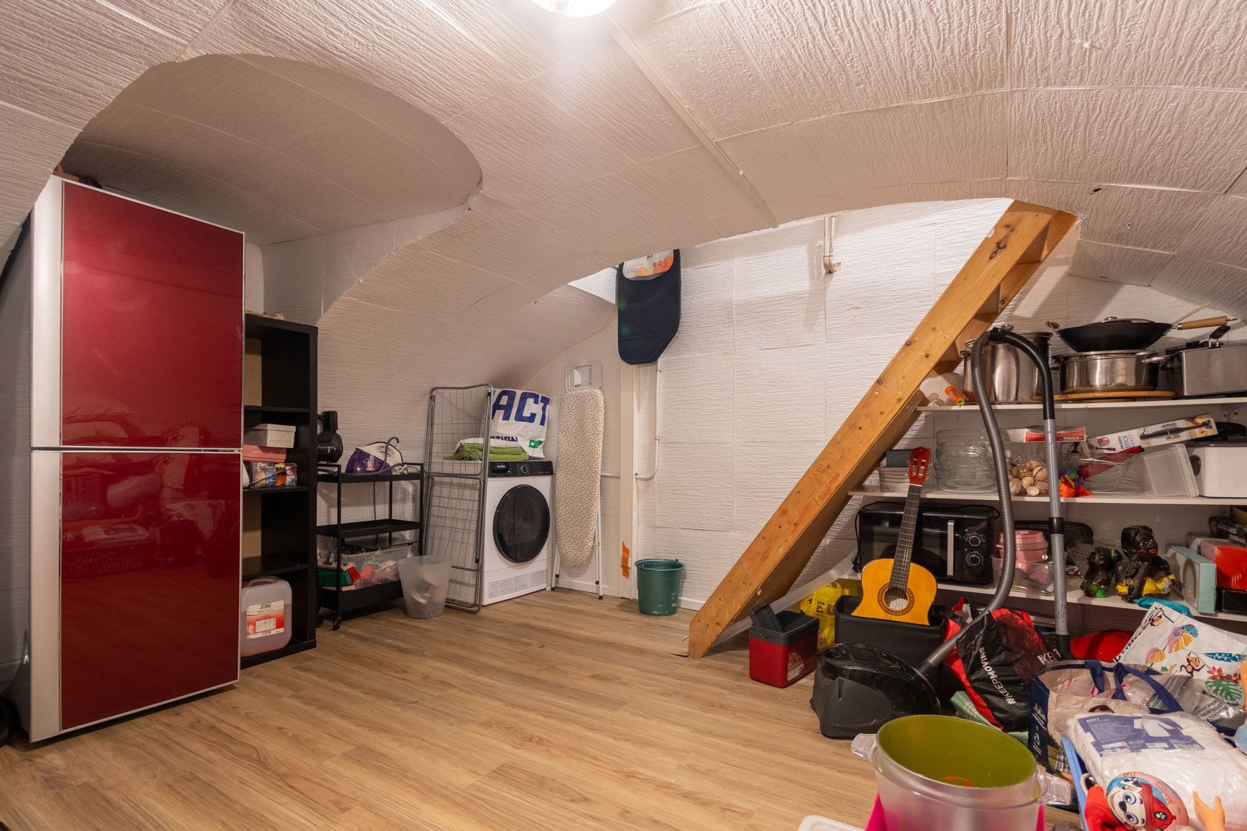 Woonhuis met 2 slaapkamers en koer foto 18