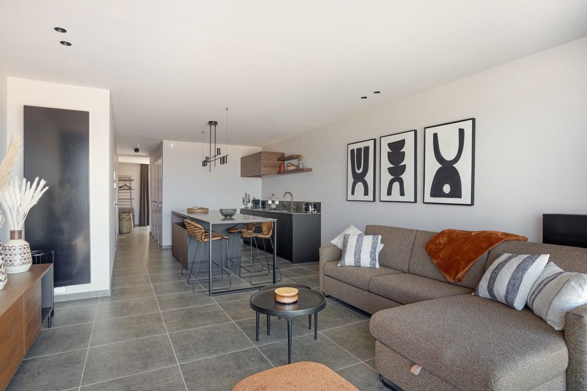Prachtig nieuwbouwappartement te koop op de Zeedijk foto 3