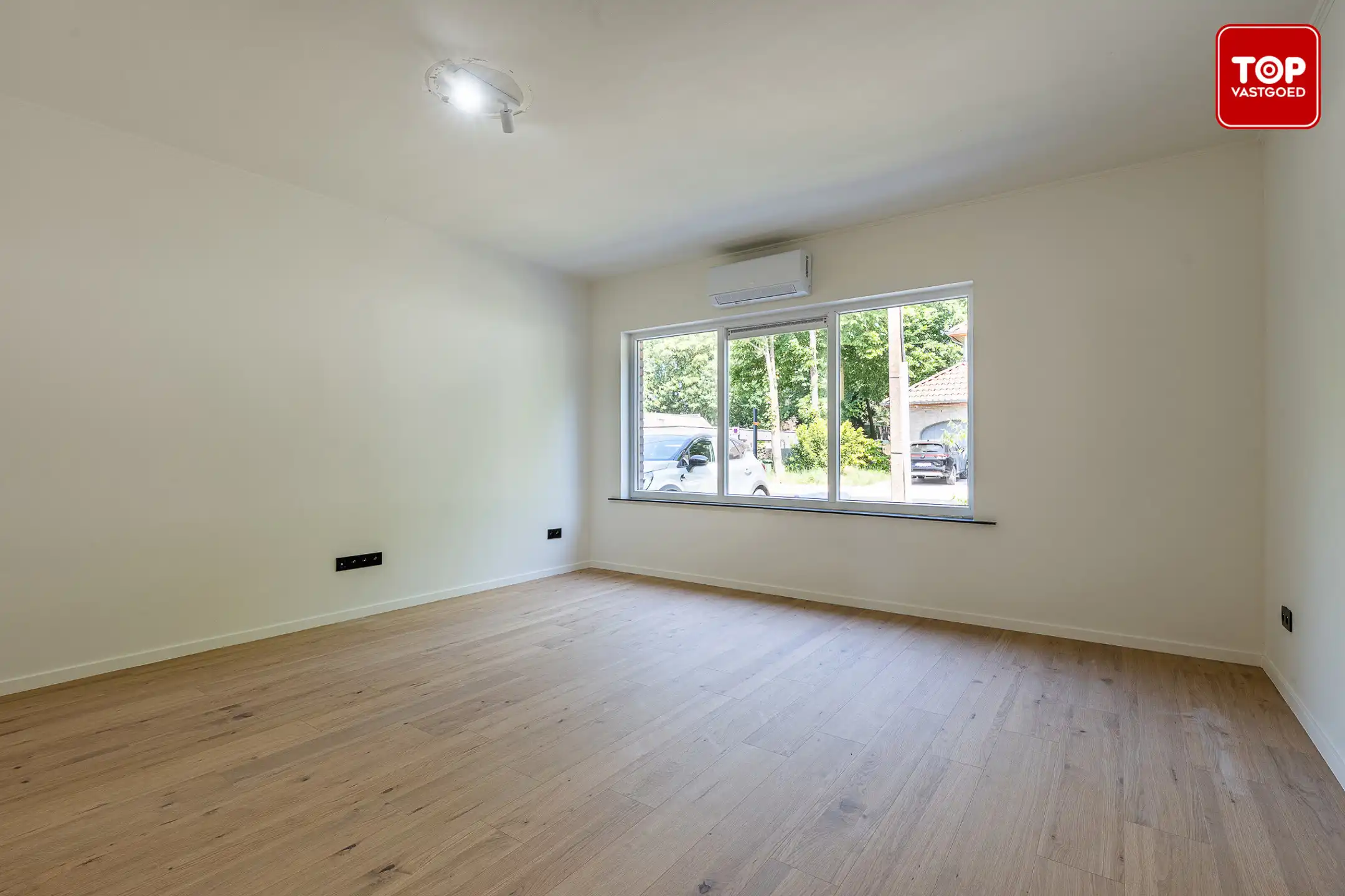 Energiezuinig appartement met 1 slaapkamer en tuin foto {{pictureIndex}}