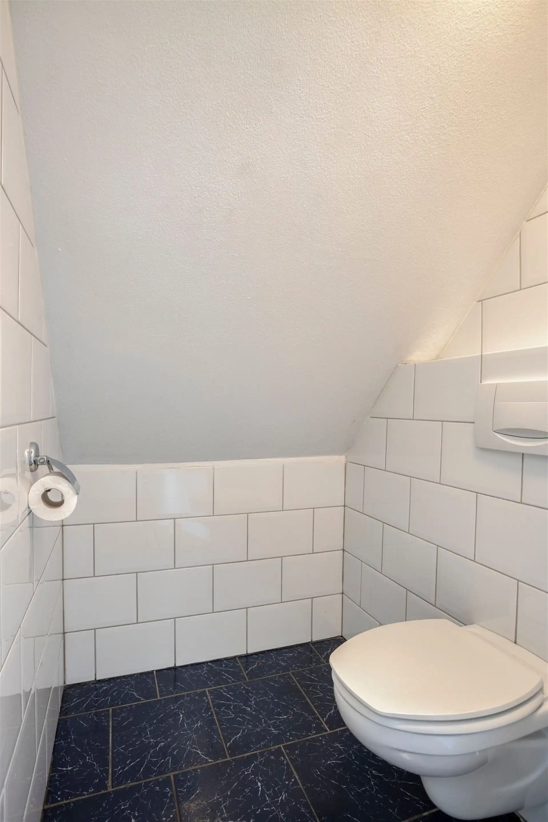 Ruime woning op een perceel van 20a! foto 32