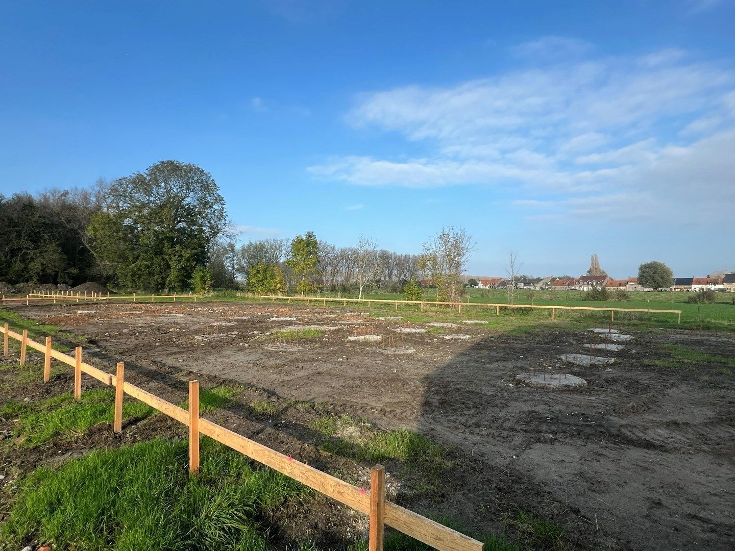 Nieuwbouw casco woning rustig gelegen te Lapscheure. foto 4