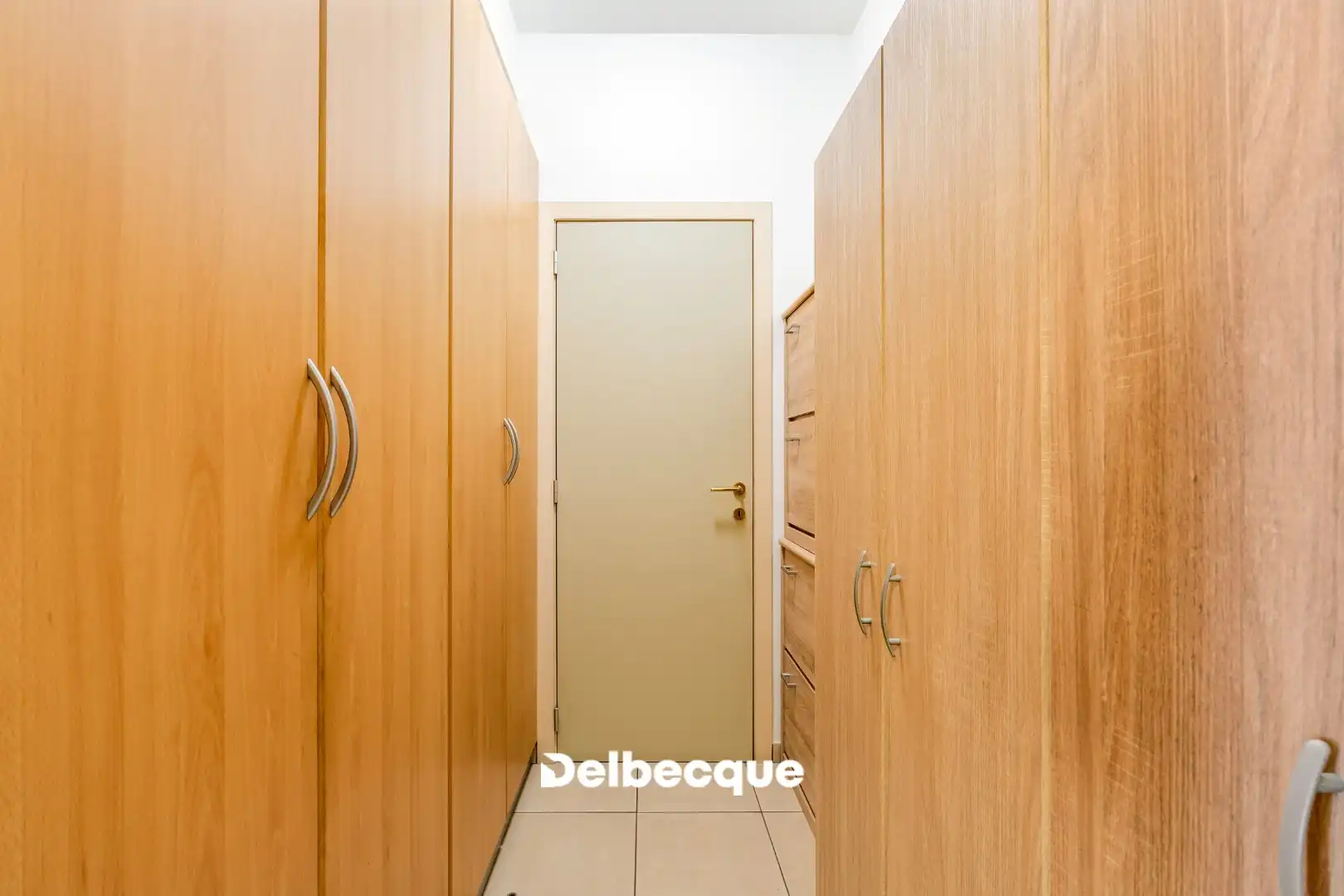 Uitzonderlijk en ruim appartement voorzien van 3 slaapkamers en een open zicht op de reien. foto 8