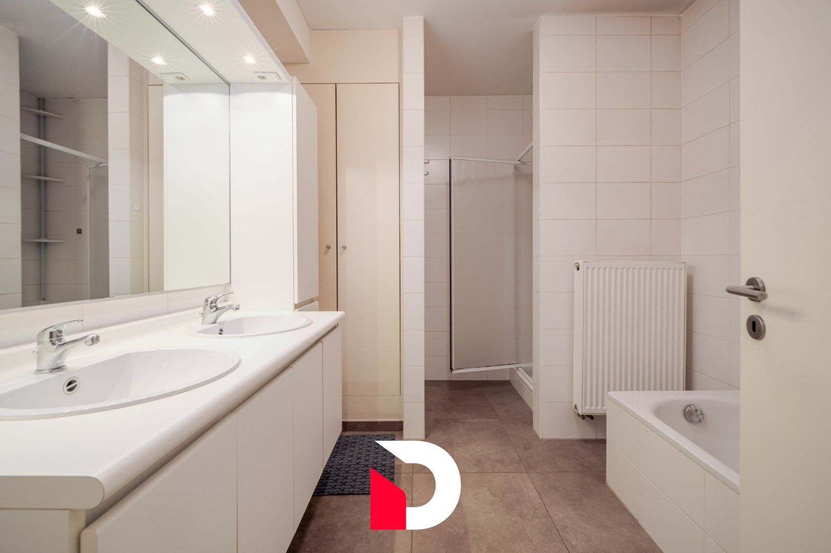 Hoekappartement met 3 slaapkamers en prachtig zicht in hartje Jabbeke foto 12