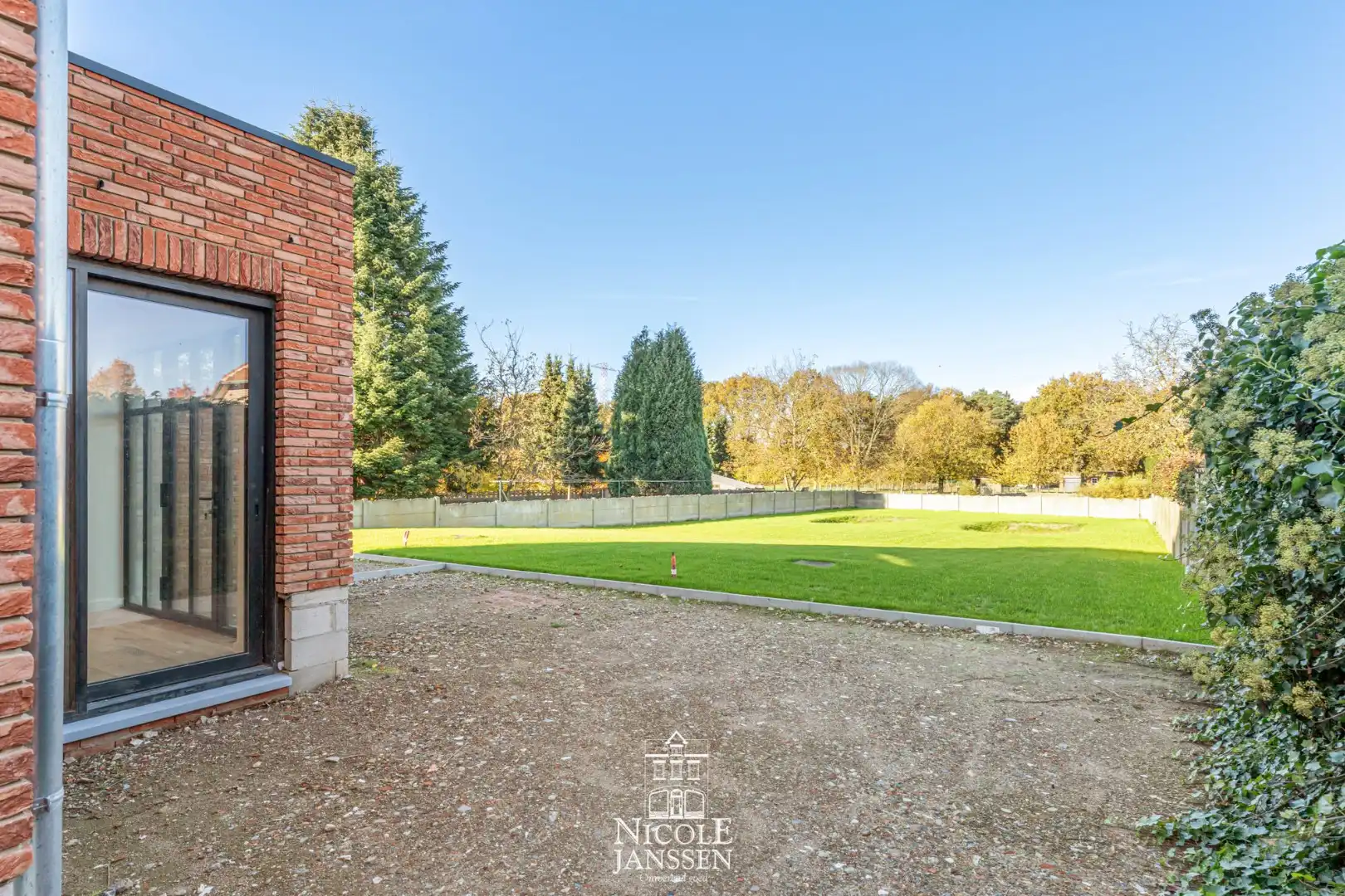 Nieuwbouwwoning van 216m² foto 23