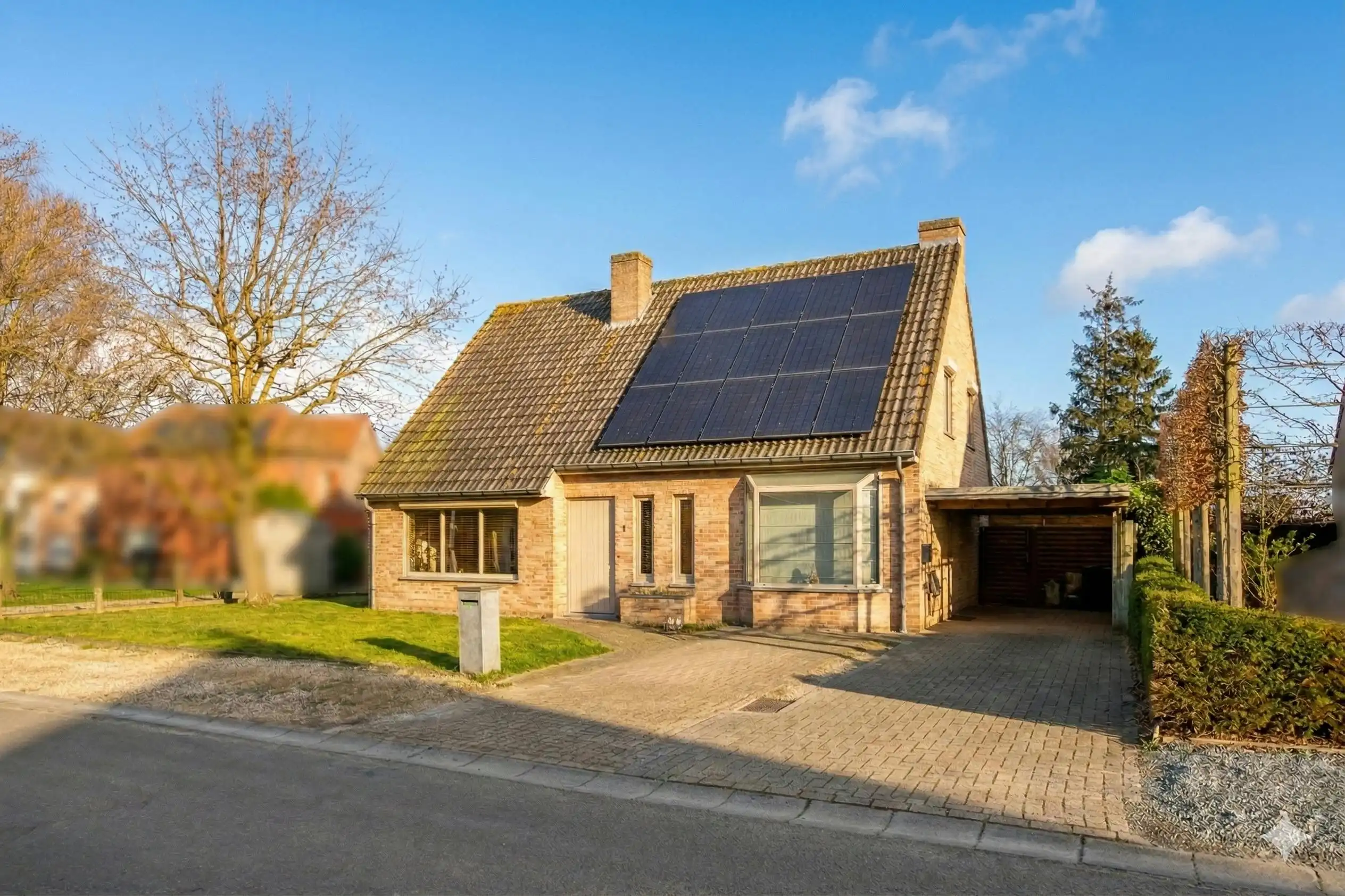 Alleenstaand huis met 4 kamers te koop in Desselgem foto 2