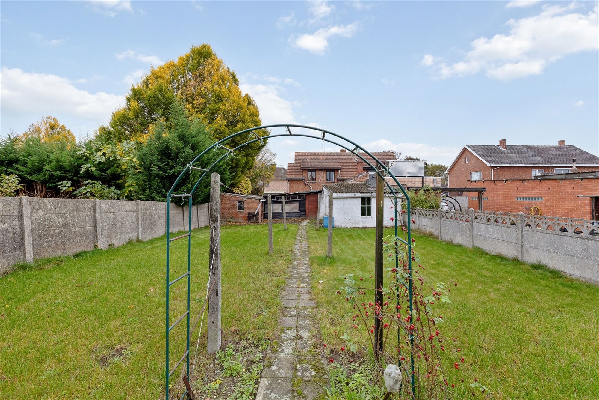 WONING MET VELE MOGELIJKHEDEN OP PERCEEL VAN 5A69CA TE BERINGEN foto 19